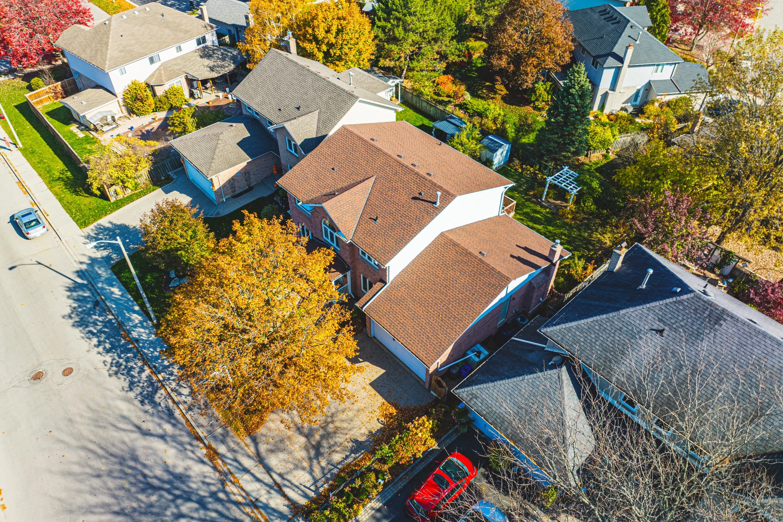 56 - 21 Moss Blvd, Dundas.jpg