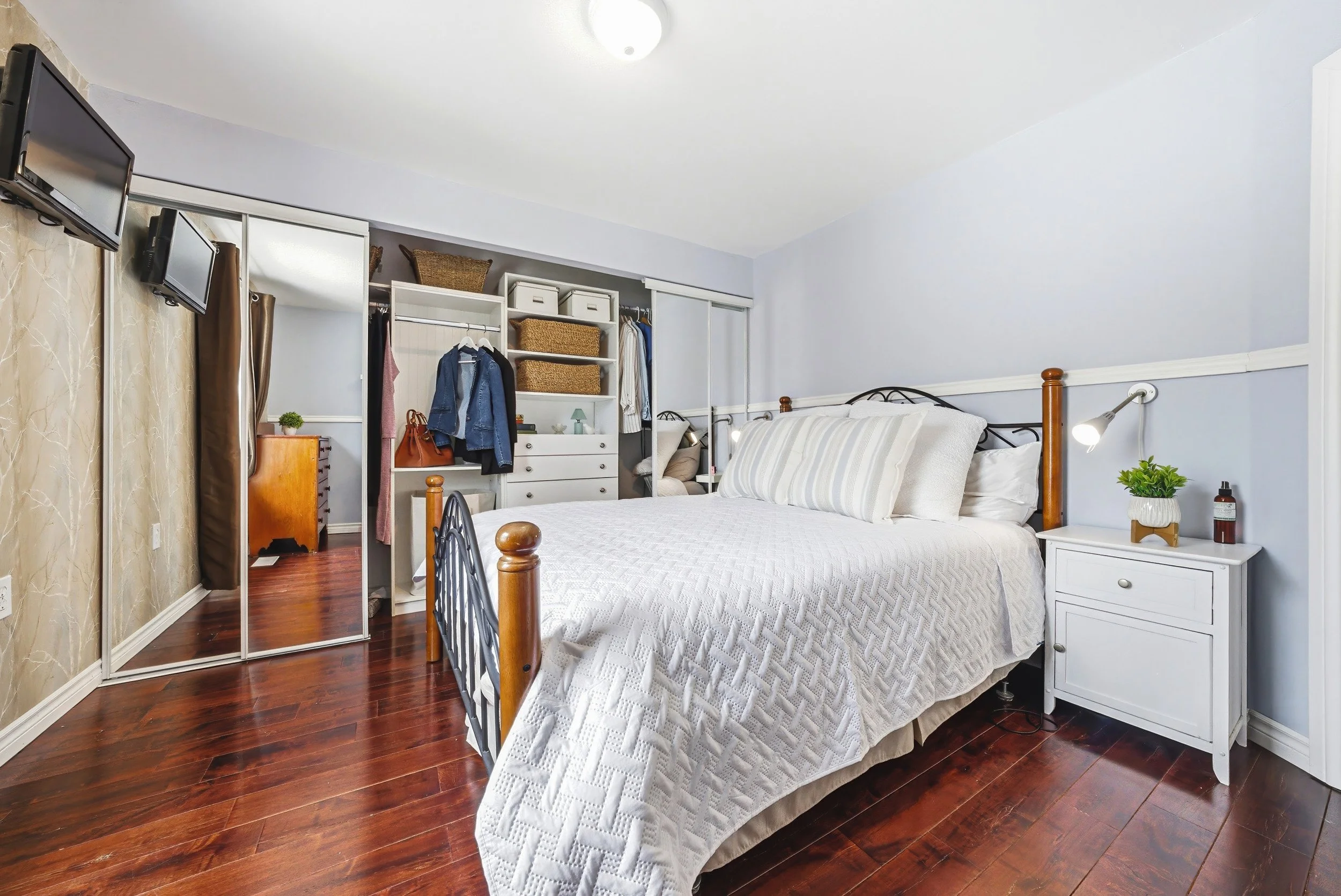 20 - 30 Grand Ave, Caledonia.jpg