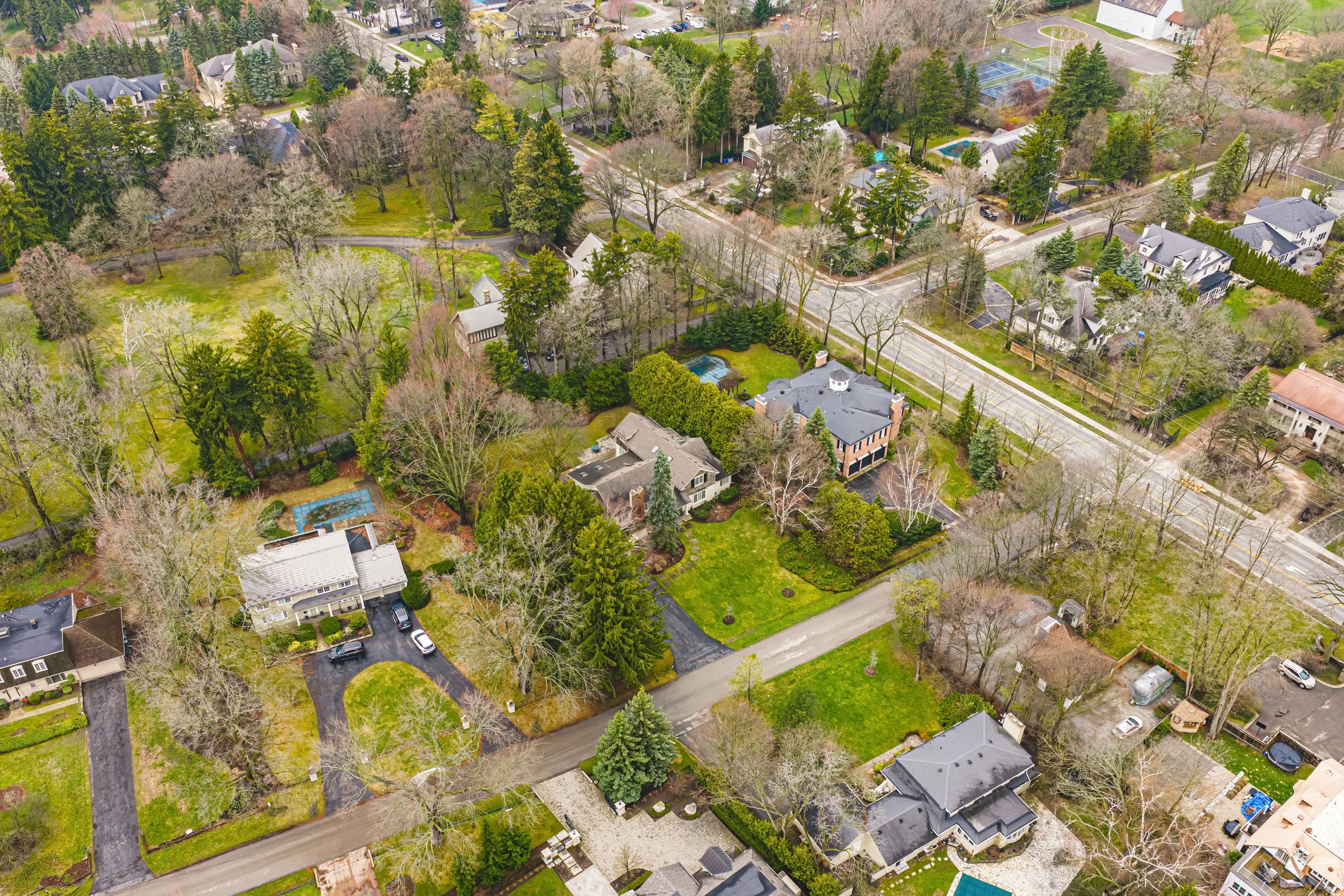 57 - 7 Colonial Cres, Oakville.jpg