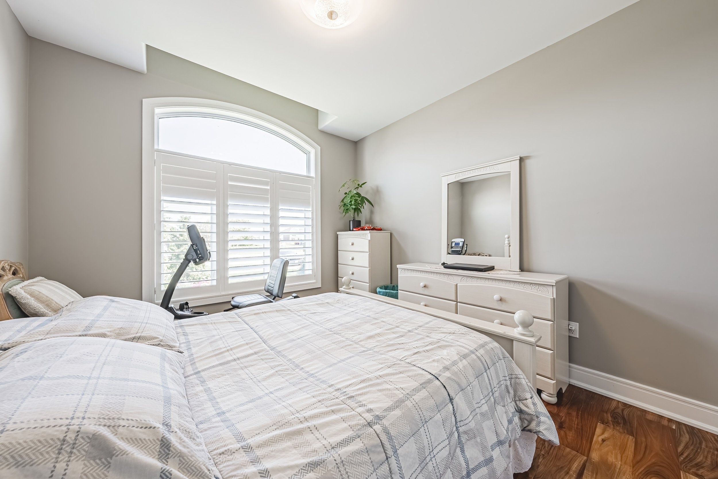 28 - 1214 Hwy 8, Stoney Creek.jpg