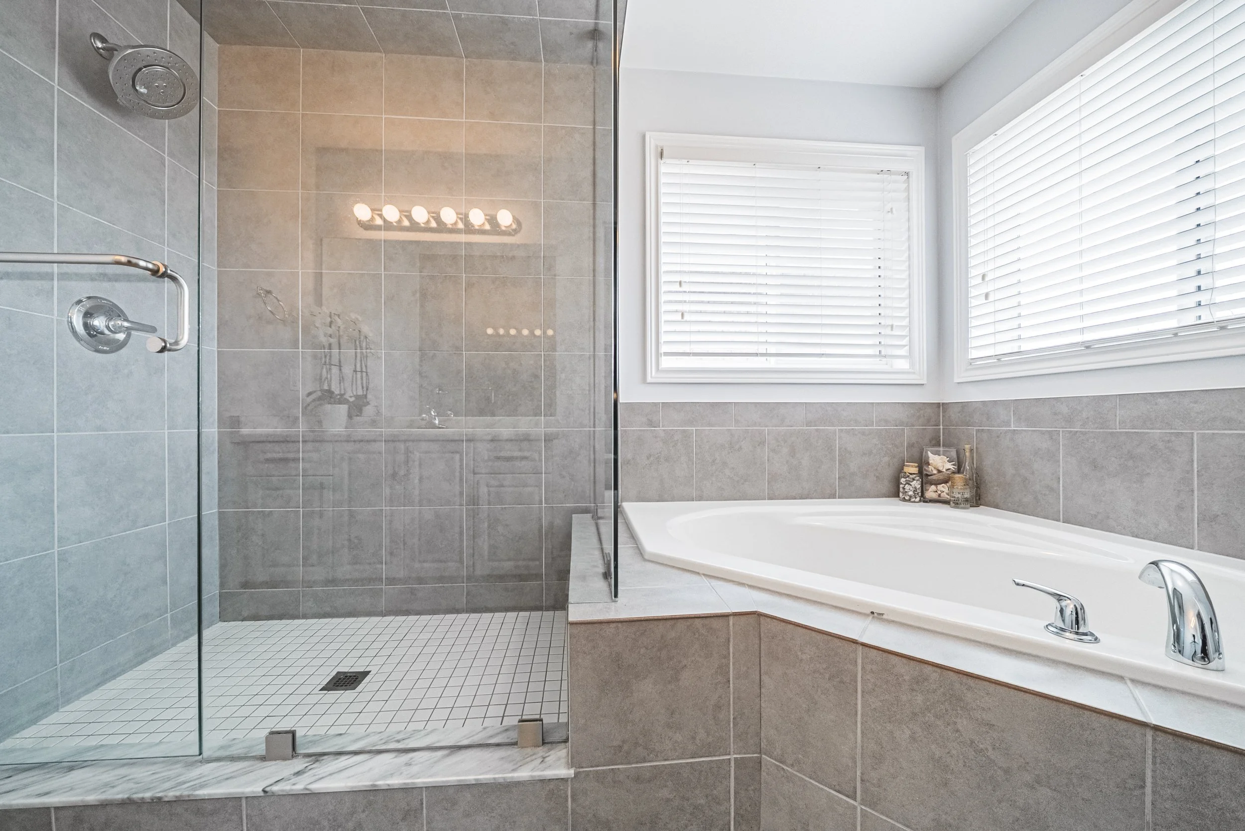 31-154 Keystone Cres, Hamilton.jpg