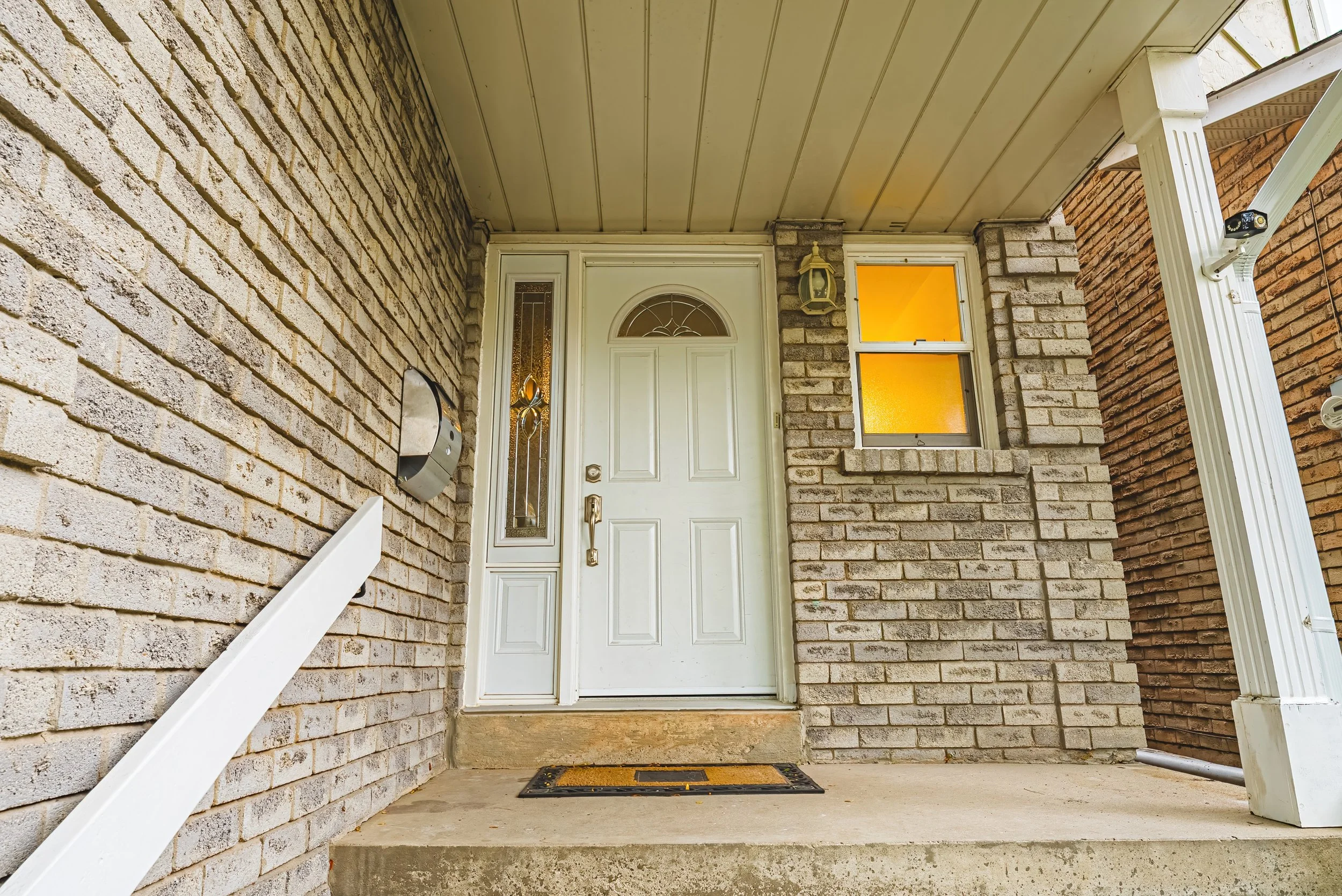 5 - 3453 Hannibal Rd, Burlington.jpg