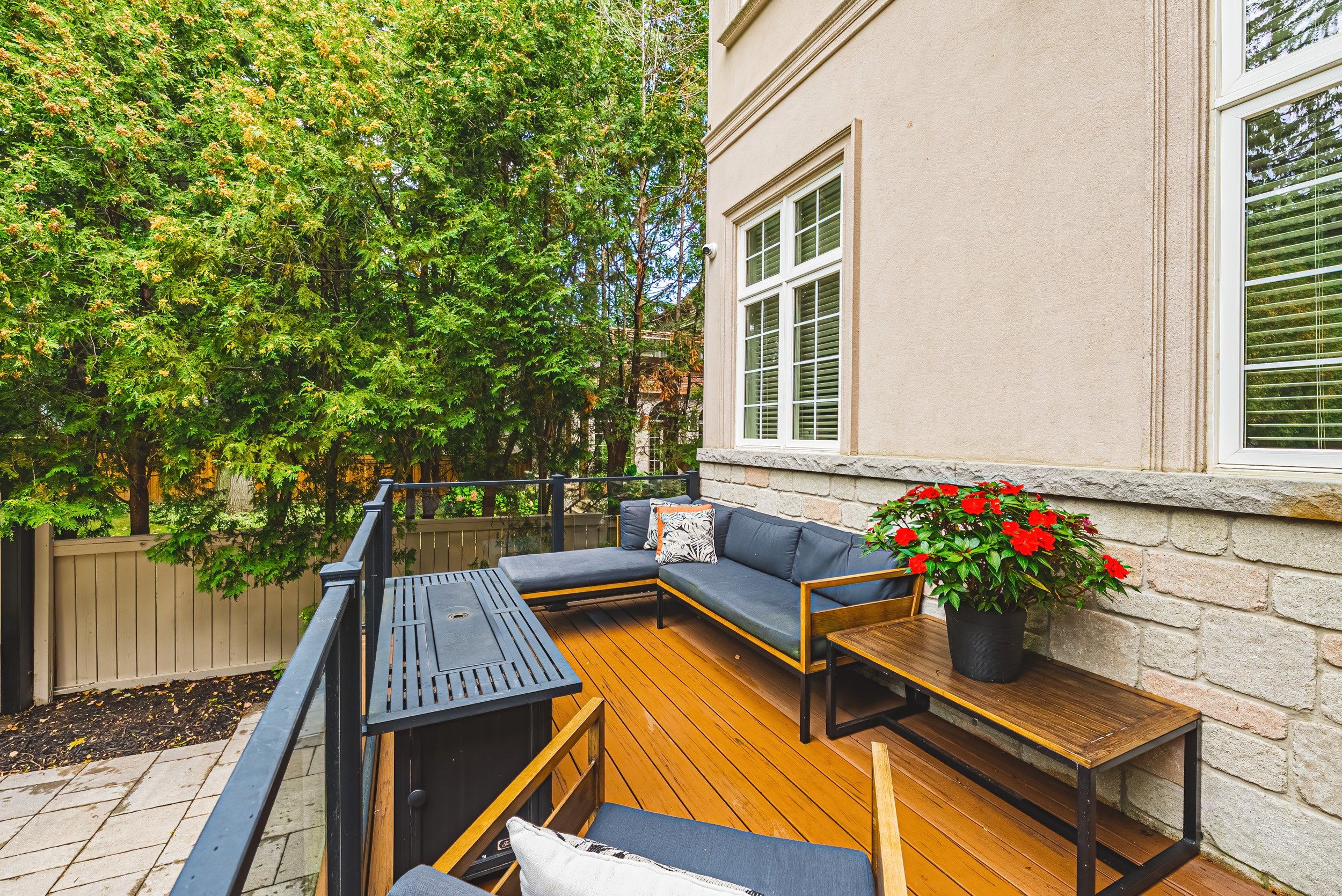 67 - 3021 Woodland Park Dr, Burlington.jpg