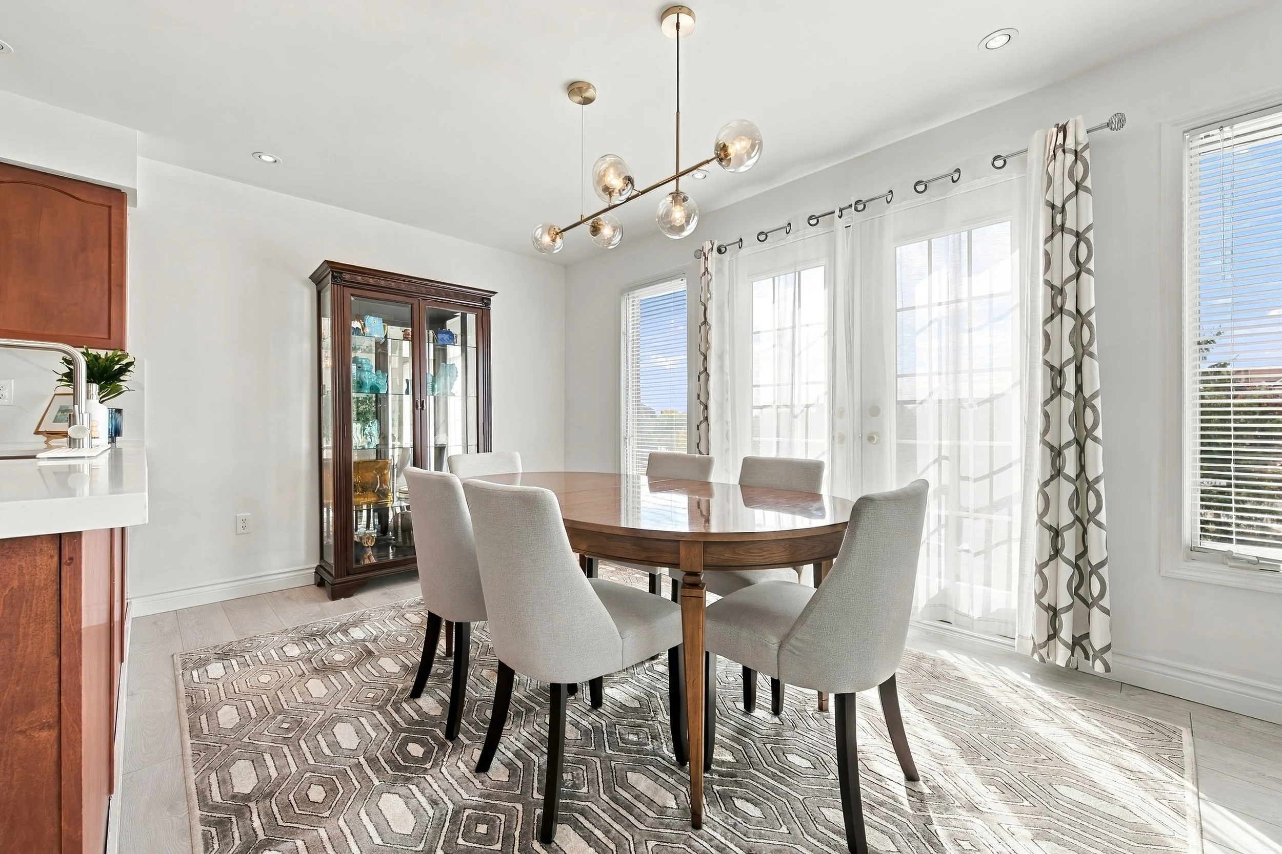 16 - 2239 Prescott Pl, Burlington.jpg