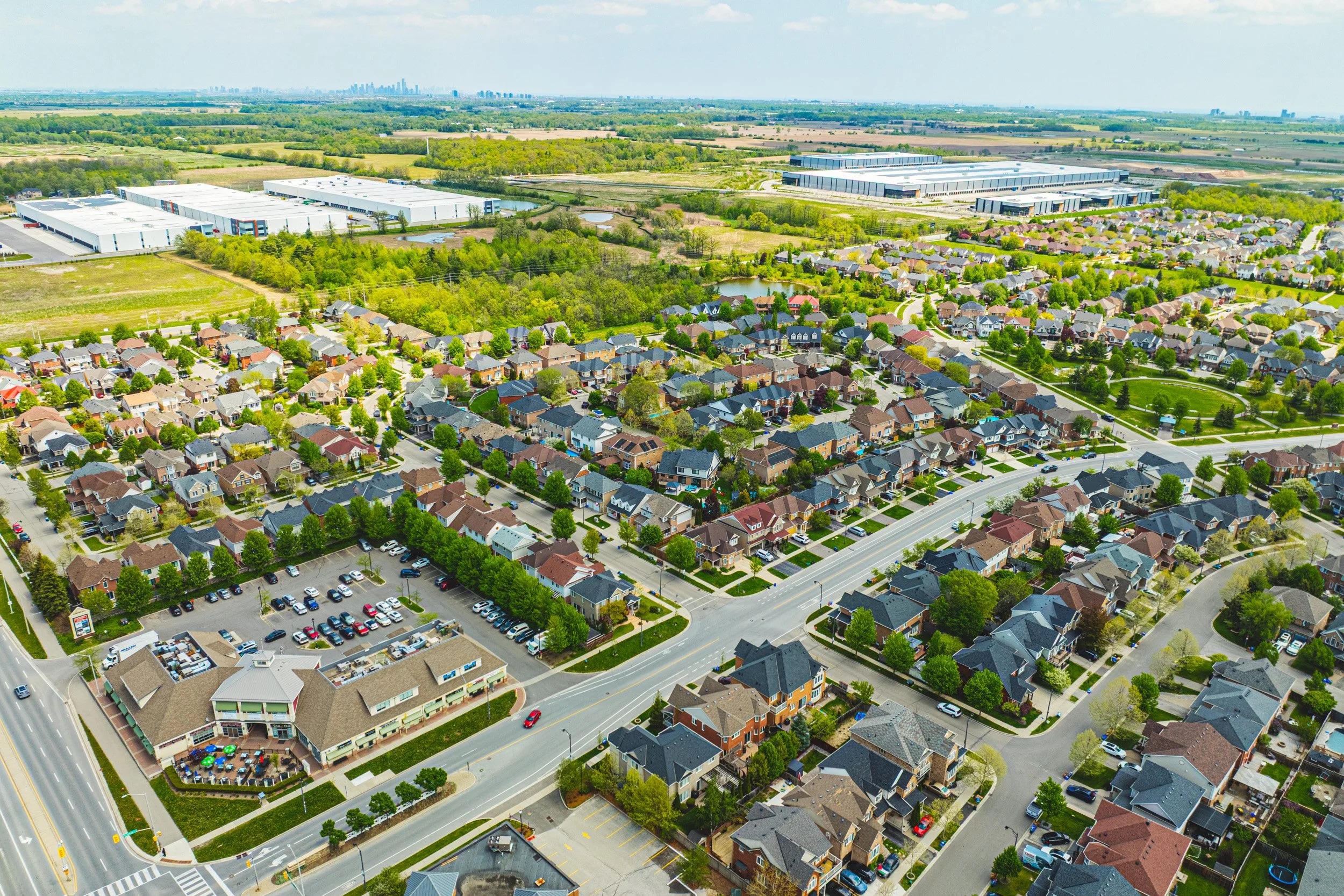40 - 1588 Ramshaw Cres, Milton.jpg