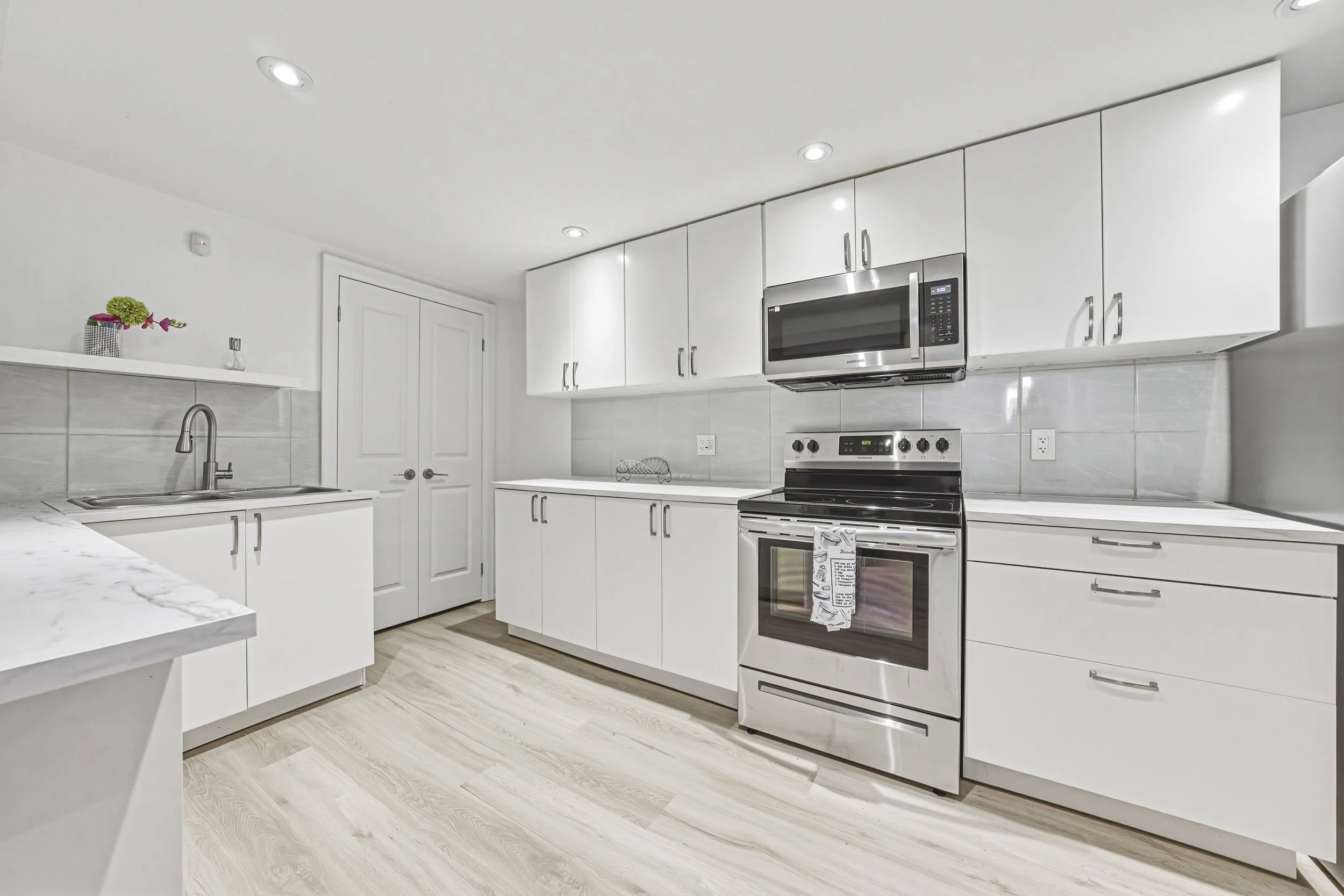 52-52 Joymar Drive, Mississauga.jpg