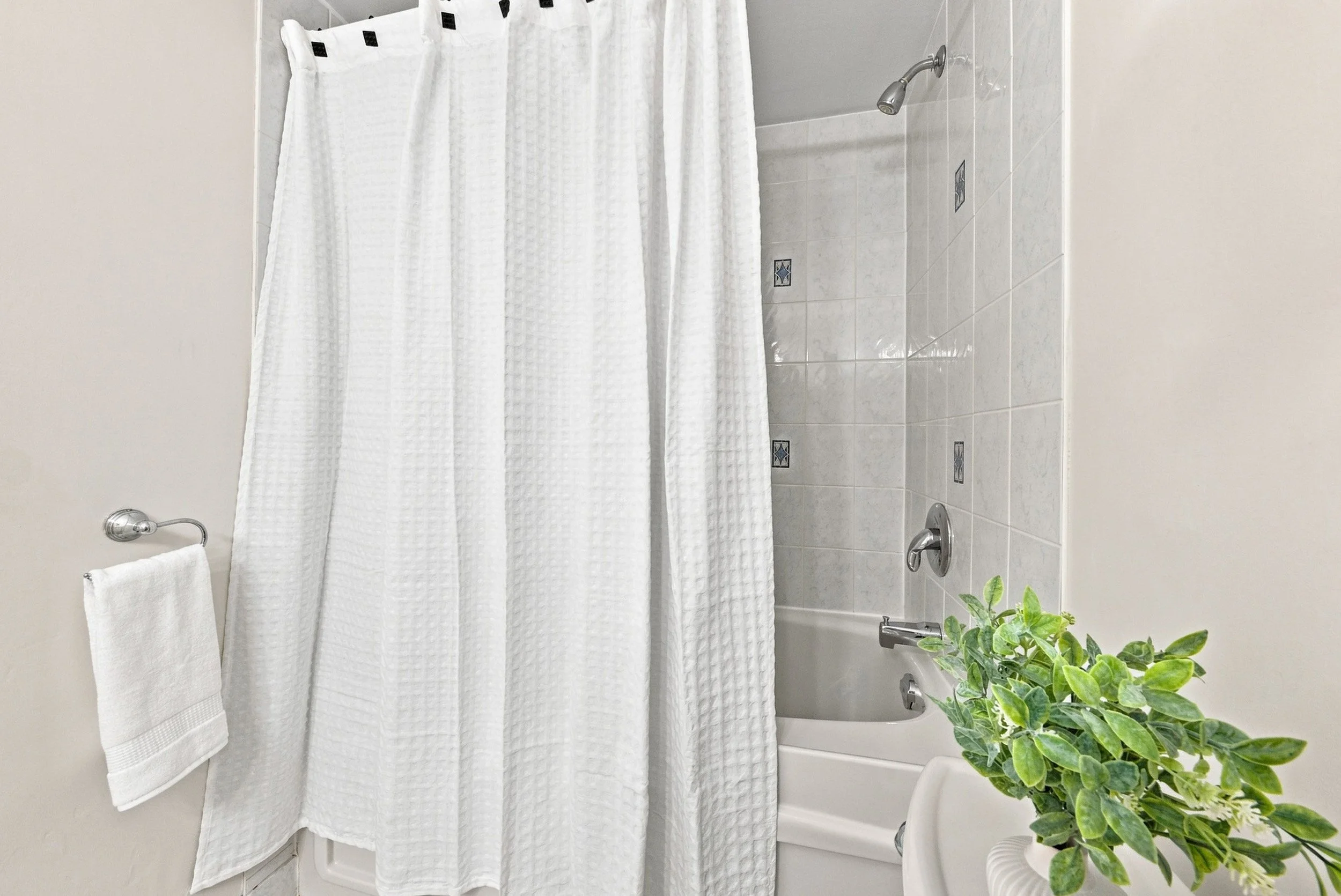 24 - 500 Green Rd #509, Stoney Creek.jpg