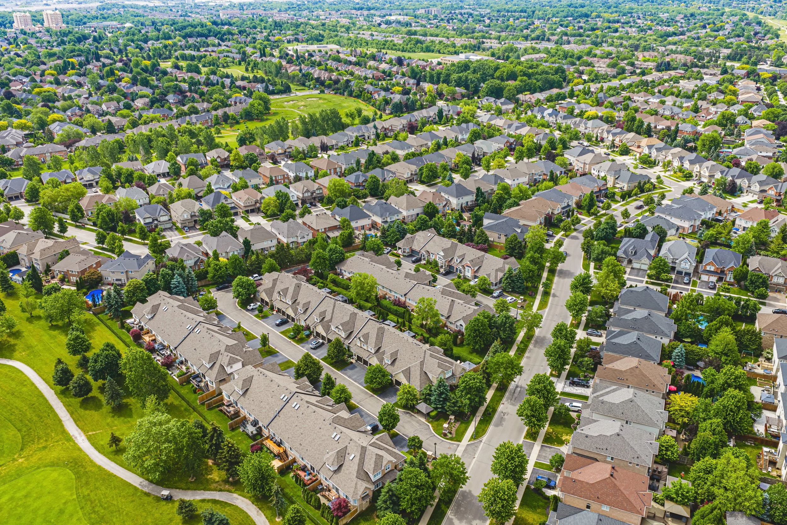 42 - 4220 Sarazen DR Unit 7, Burlington.jpg
