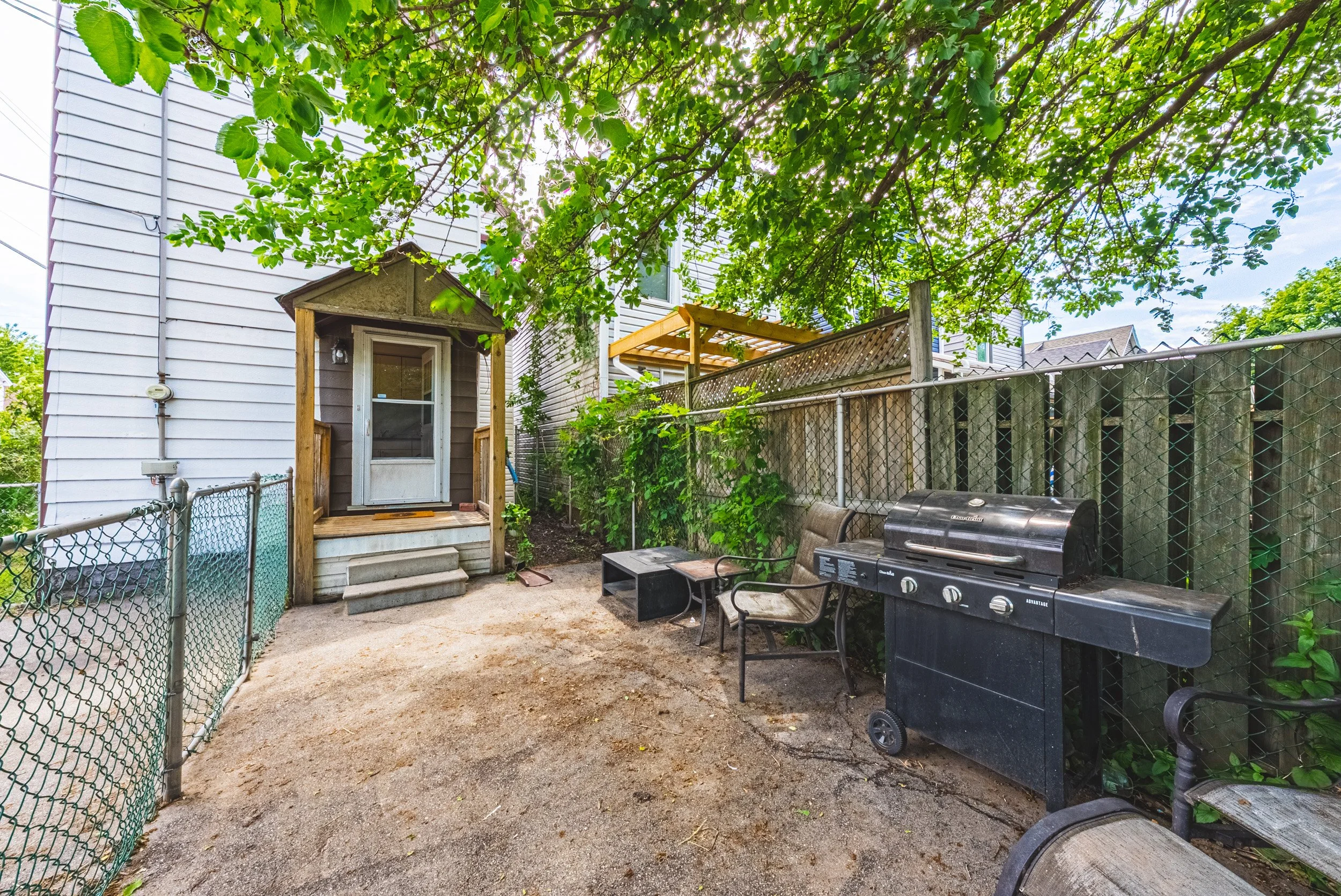 24 - 47 Fraser Ave, Hamilton.jpg