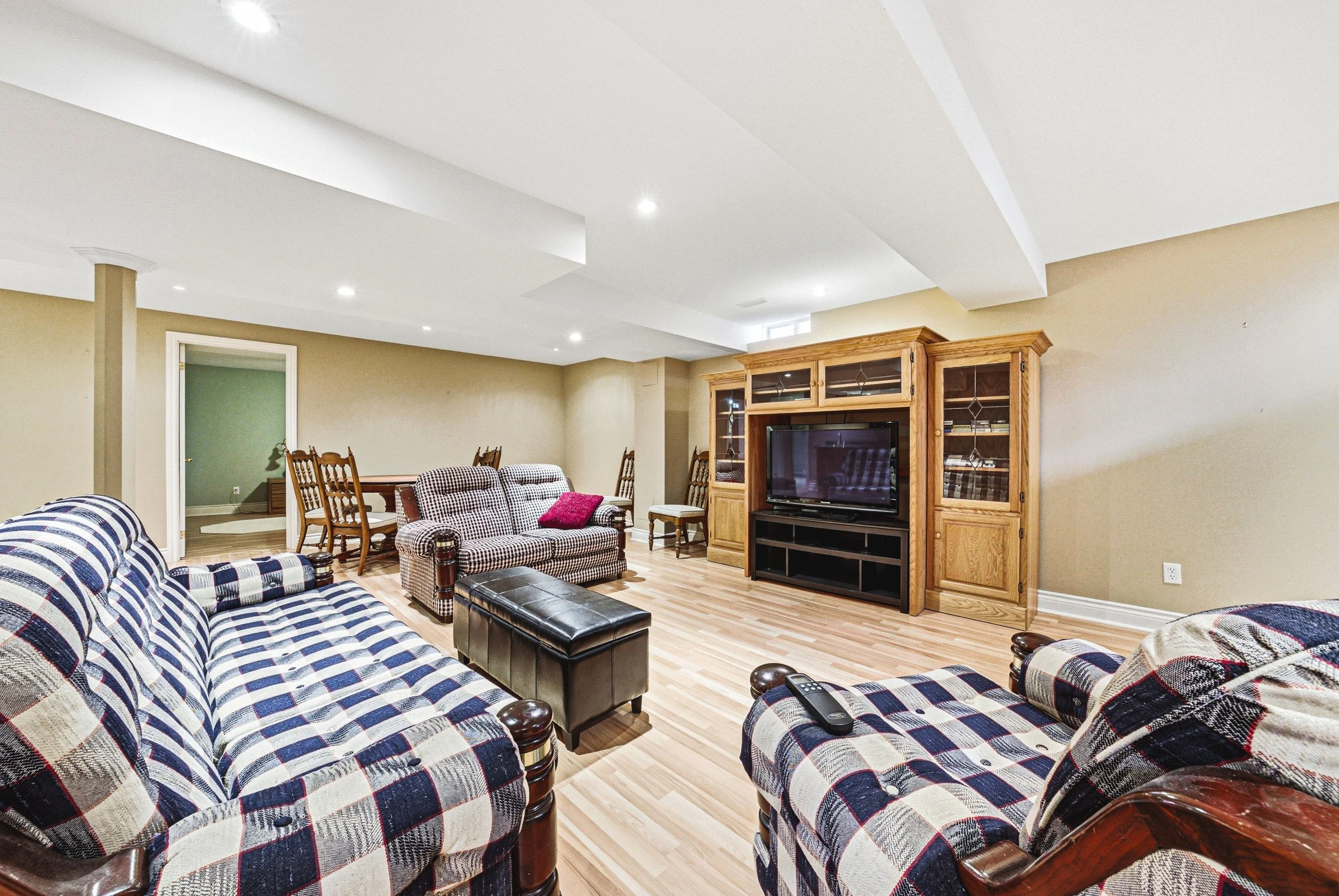 21 - 16 Sunridge St, Brampton.jpg