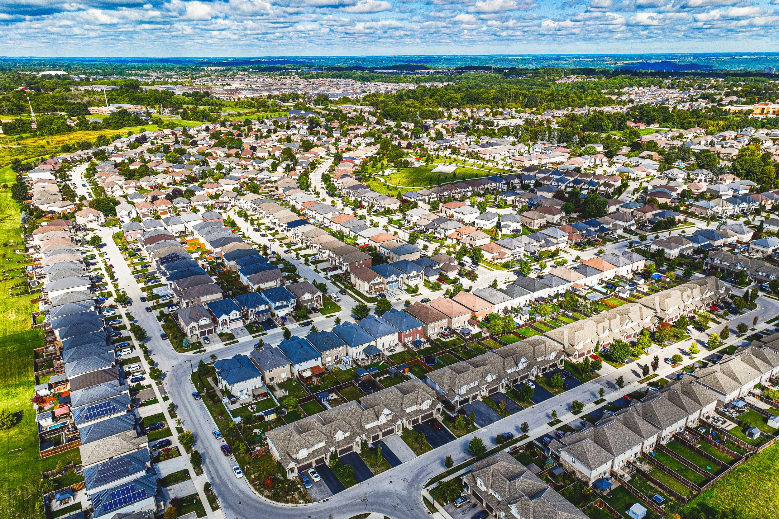 62 - 128 Medici Ln, Hamilton.jpg