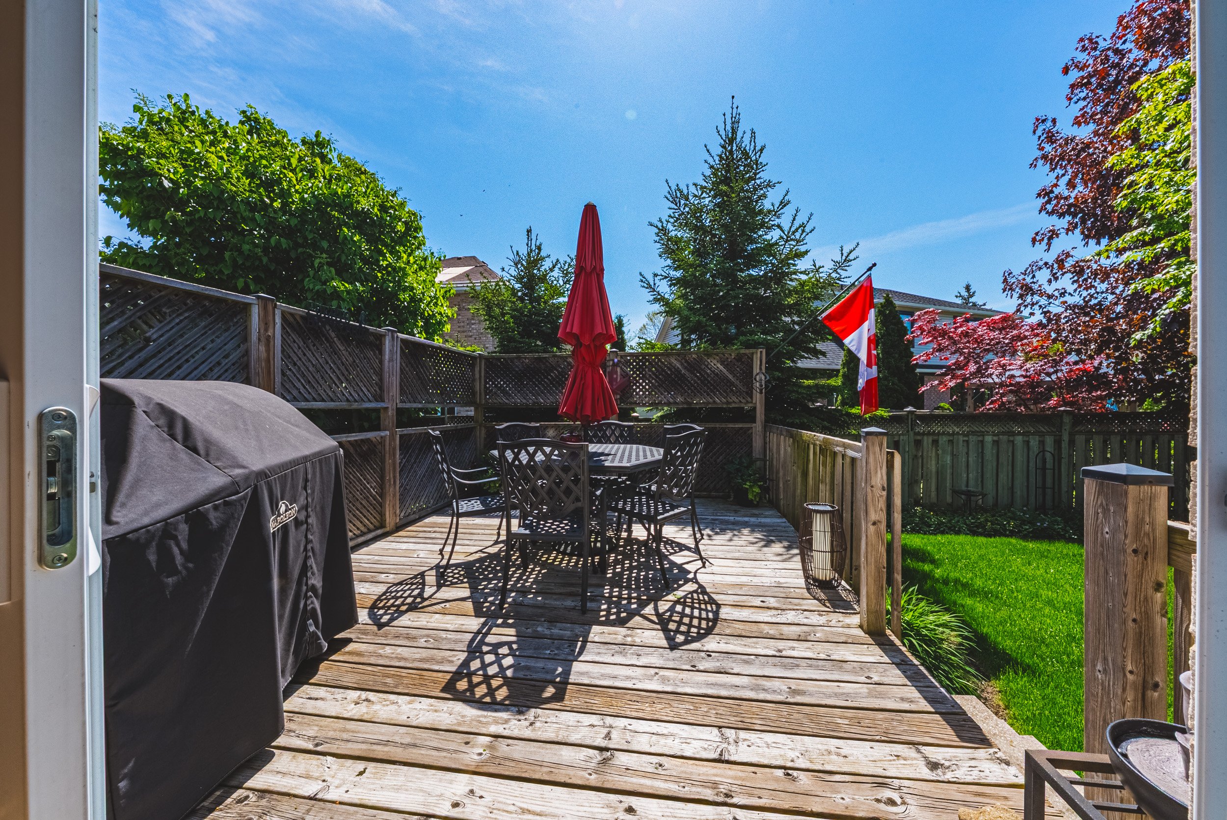 30 - 1588 Ramshaw Cres, Milton.jpg