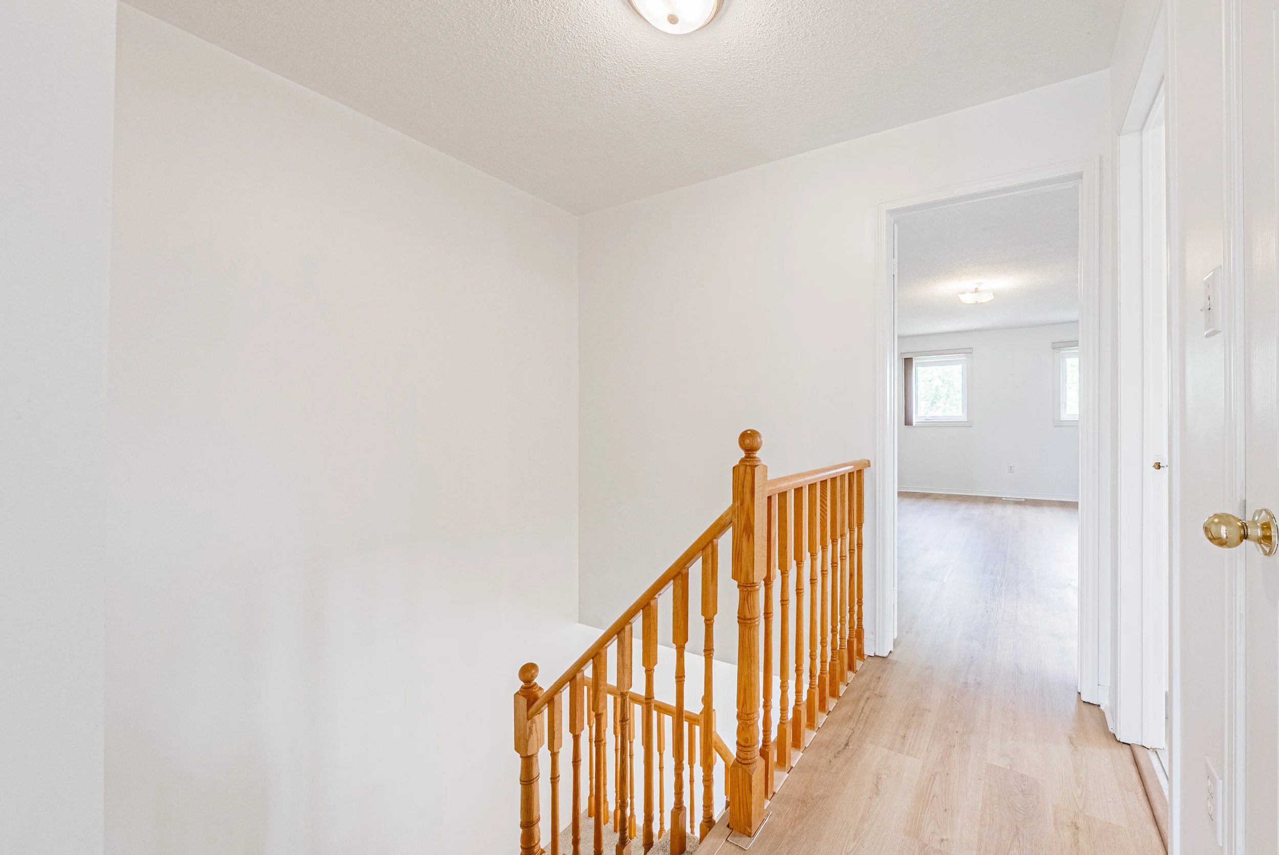 14 - 155 Saddletree Trail, Brampton.jpg