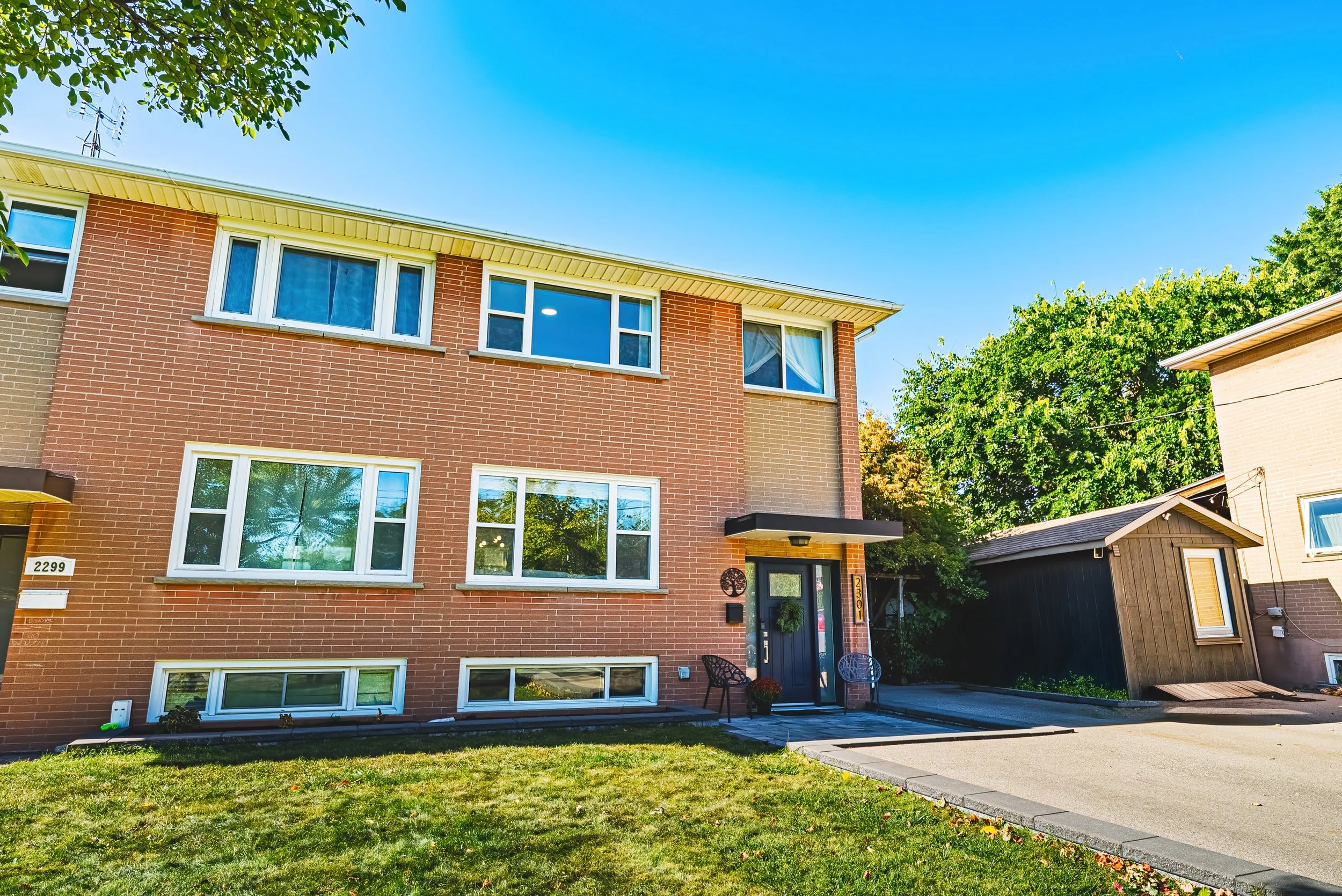 5 - 2301 Barclay Rd, Burlington.jpg