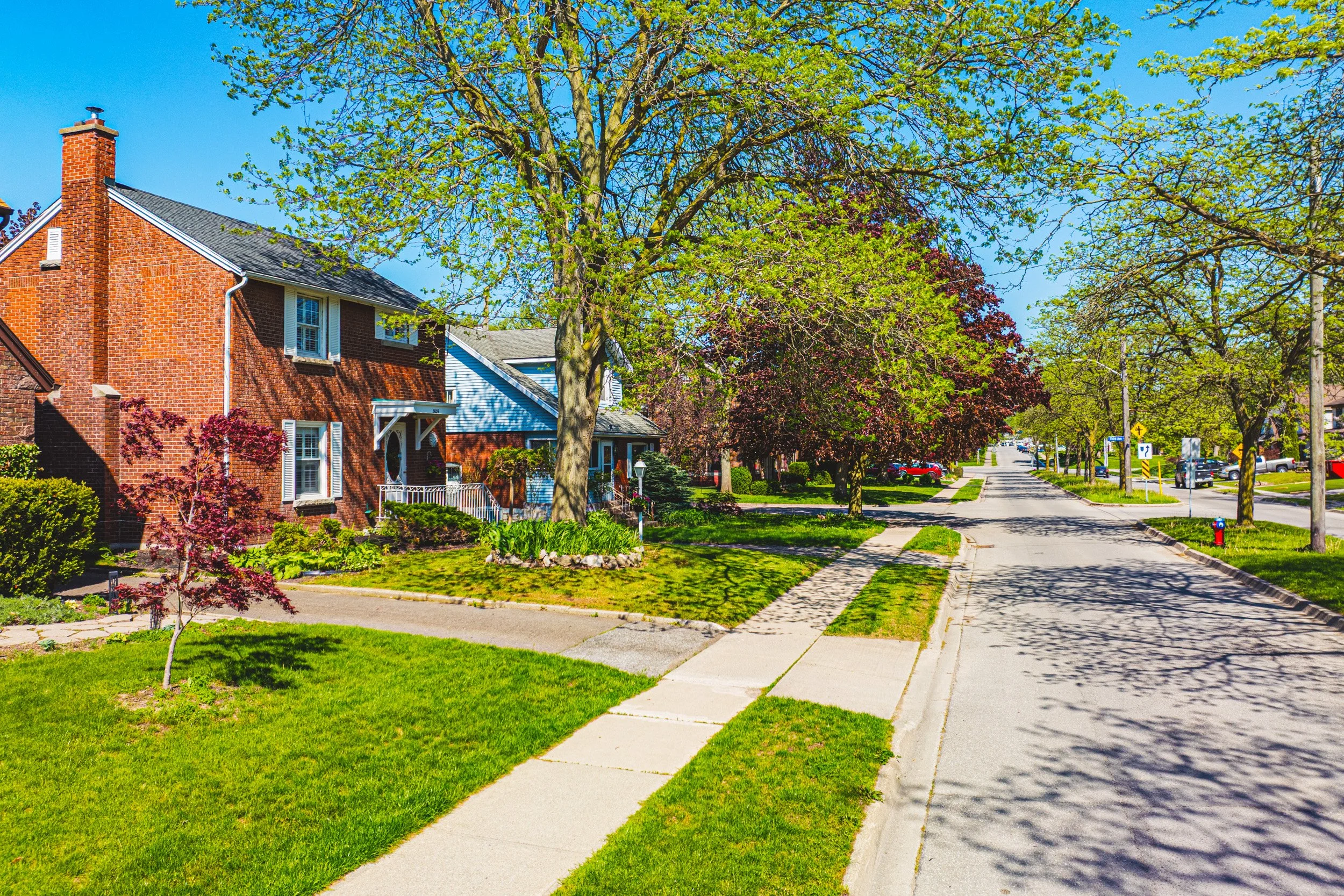 40 - 5039 Valley Way, Niagara Falls.jpg