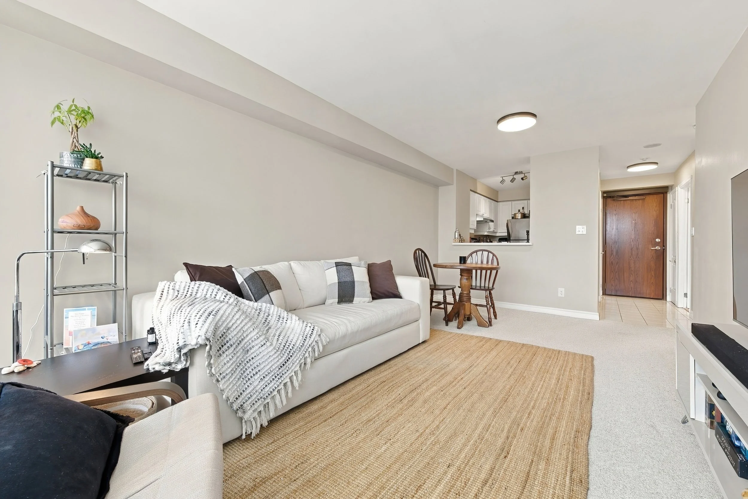 8 - 1276 Maple Crossing Blvd #310, Burlington.jpg