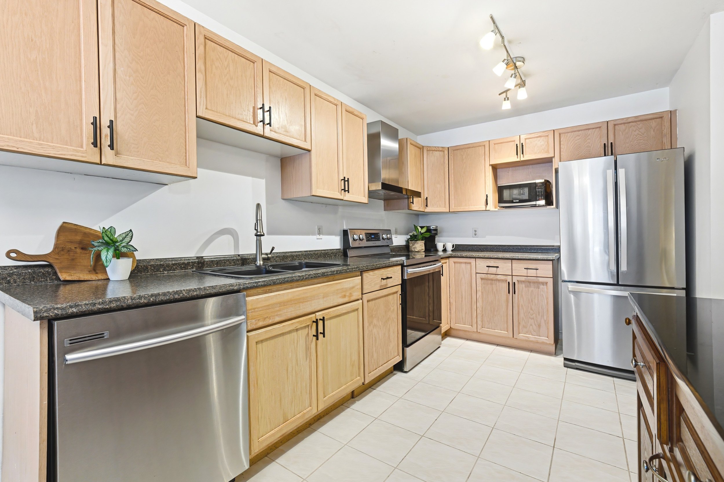 16 - 11 Gaw Cres, Guelph.jpg