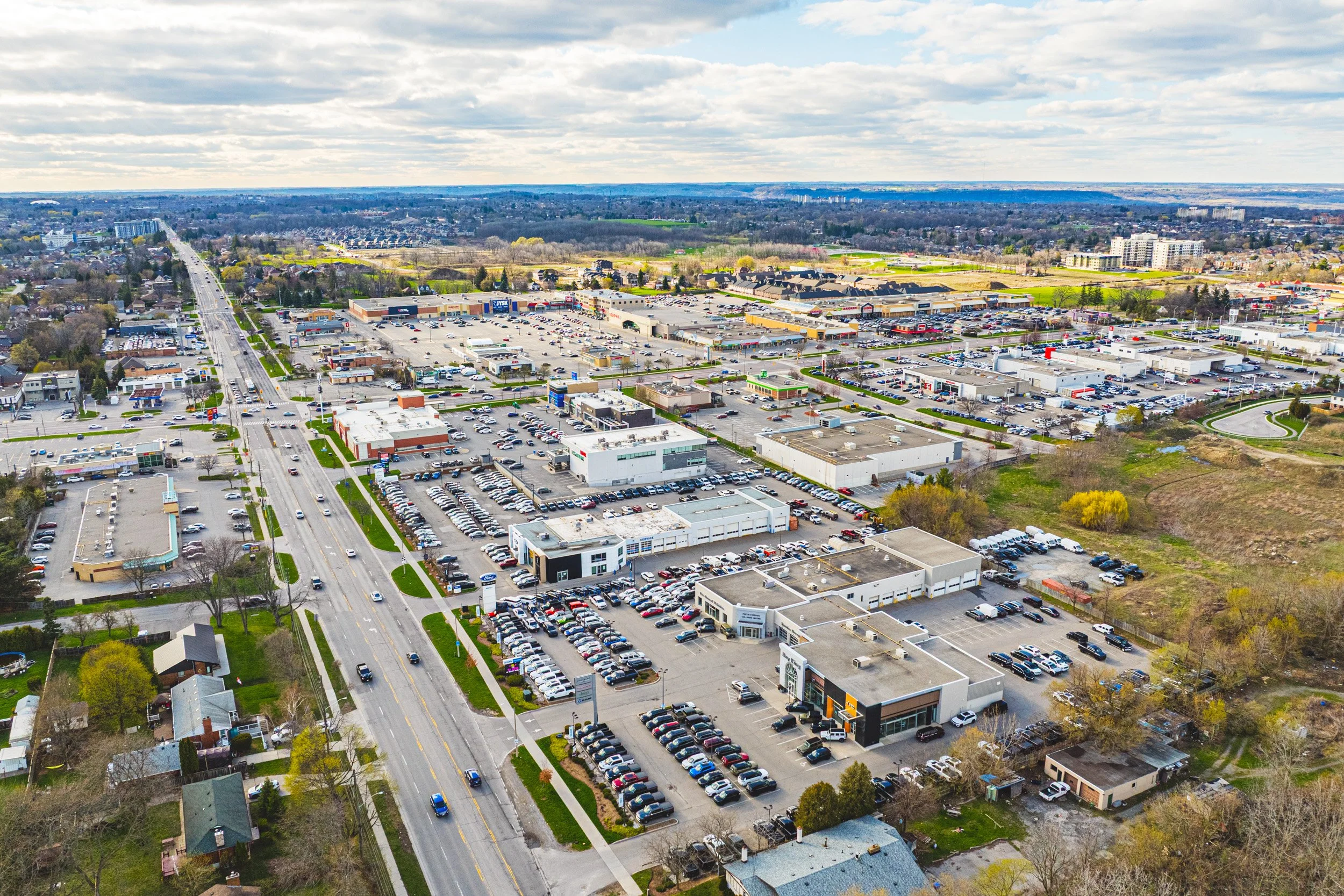 49 - 419 Dicenzo Dr, Hamilton.jpg