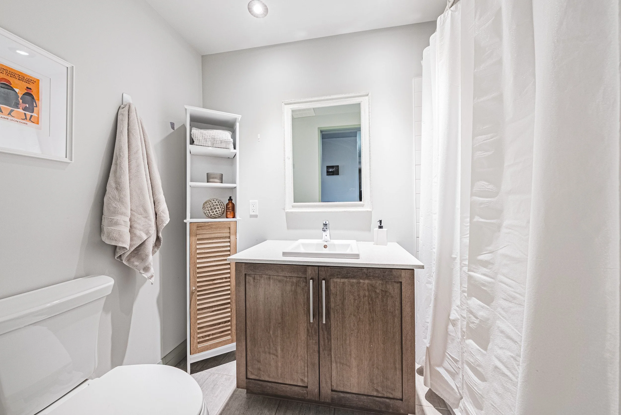 20 - 181 James St N #503, Hamilton.jpg