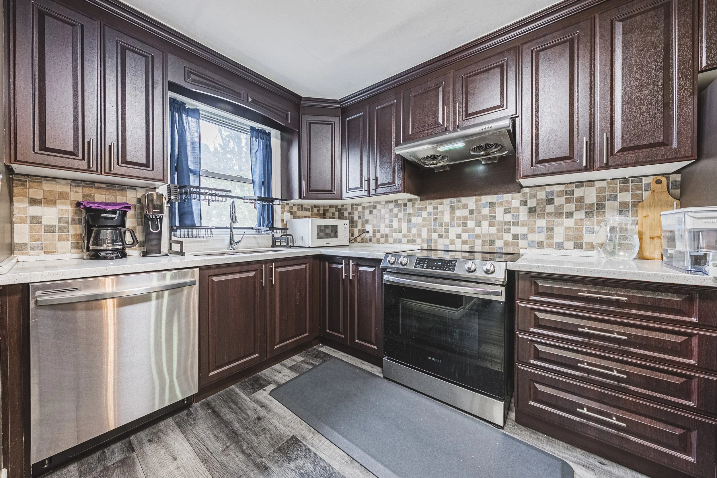 8 - 5 West 3rd St, Hamilton.jpg