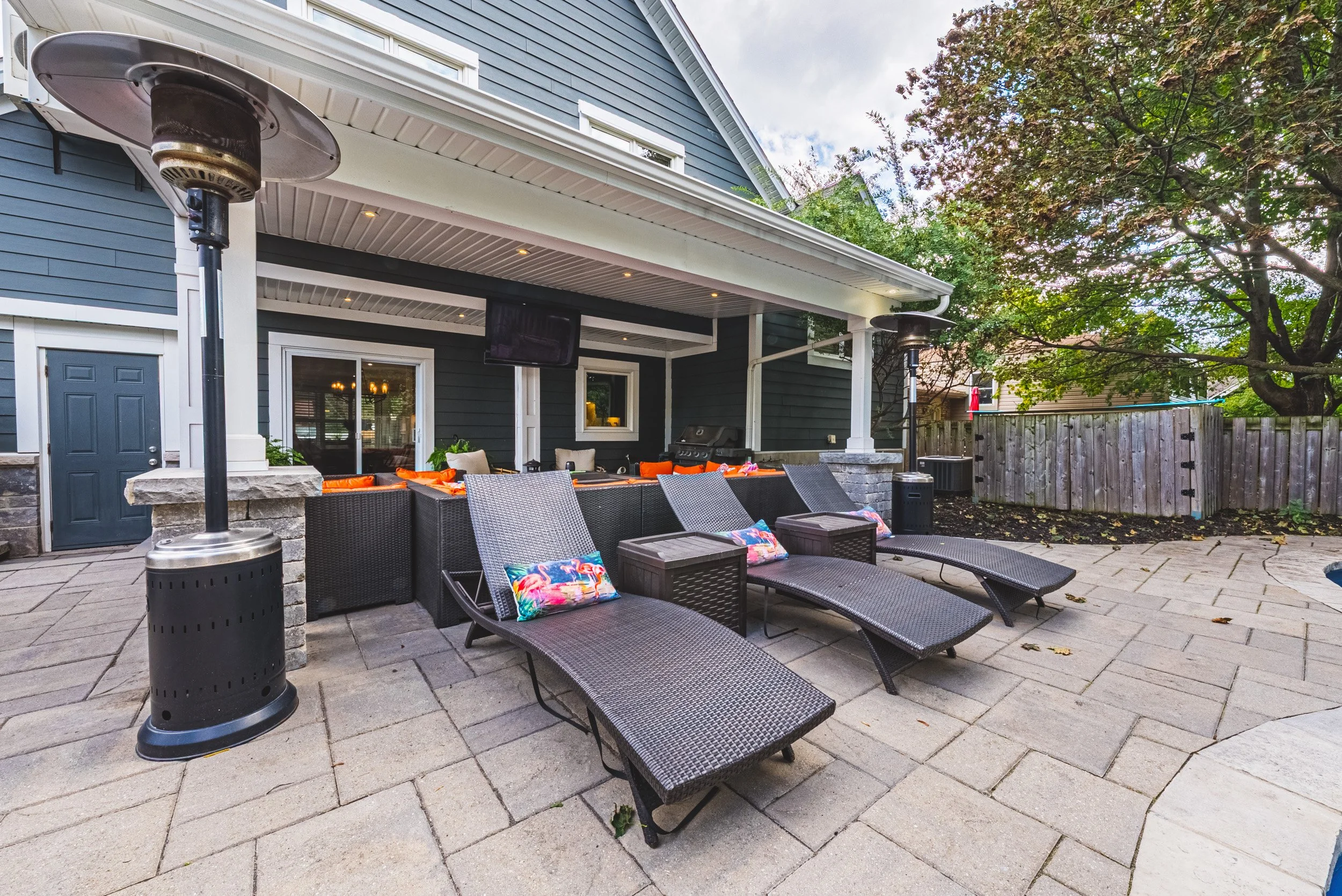 40 - 581 Holly Hill Cres, Burlington.jpg
