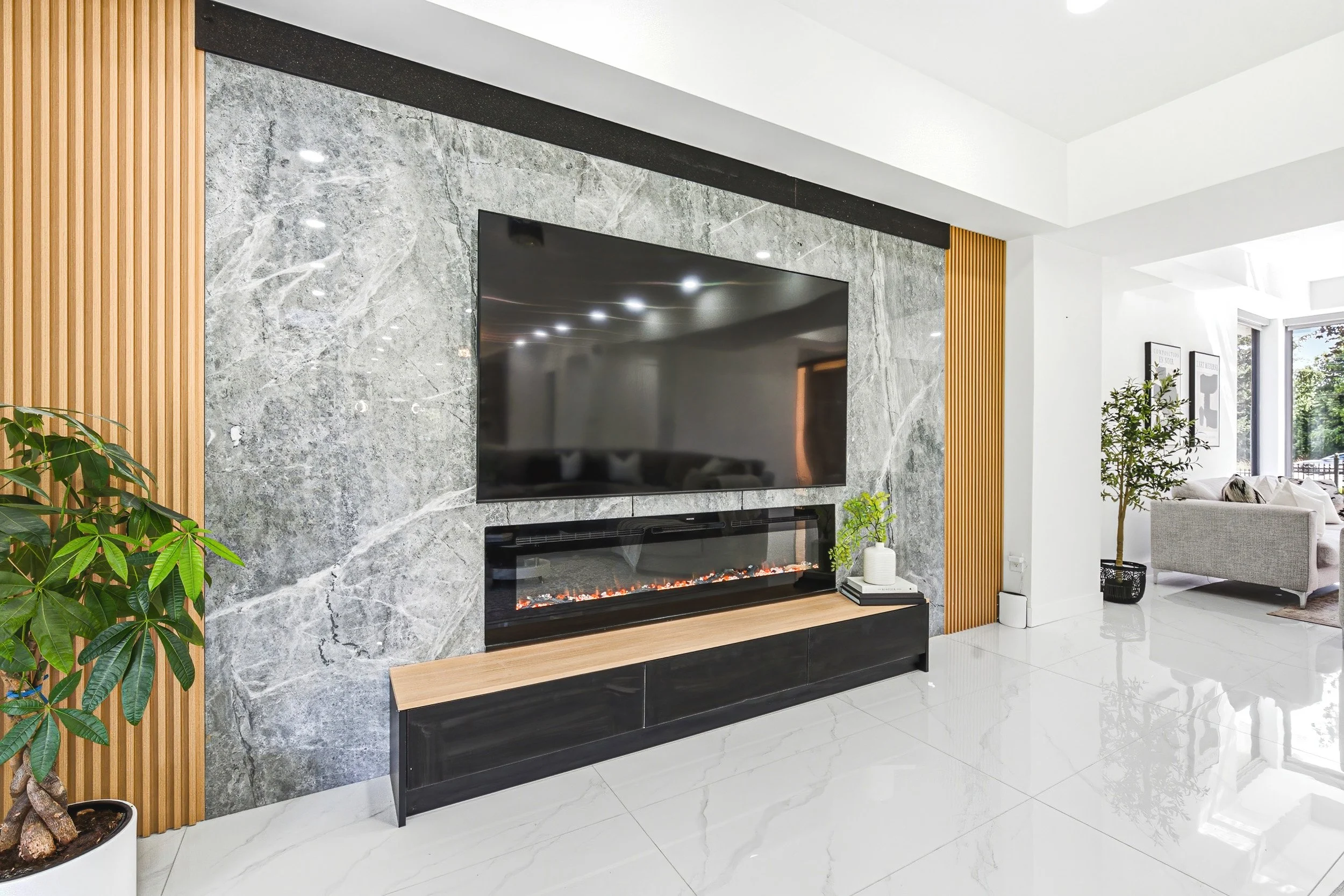 11 - 4511 Guelph Line, Burlington.jpg