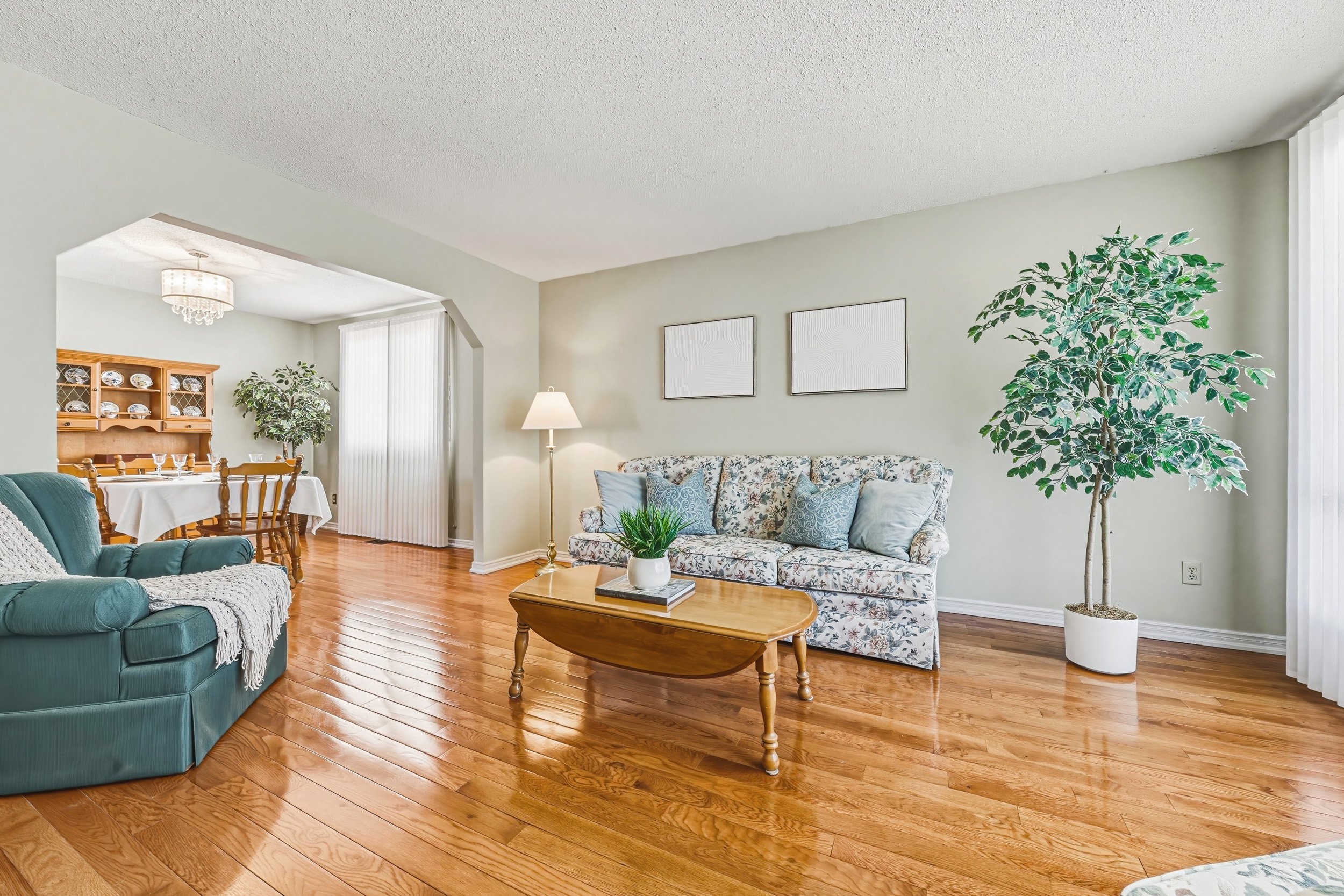6 - 565 Stone Church Rd W, Hamilton.jpg