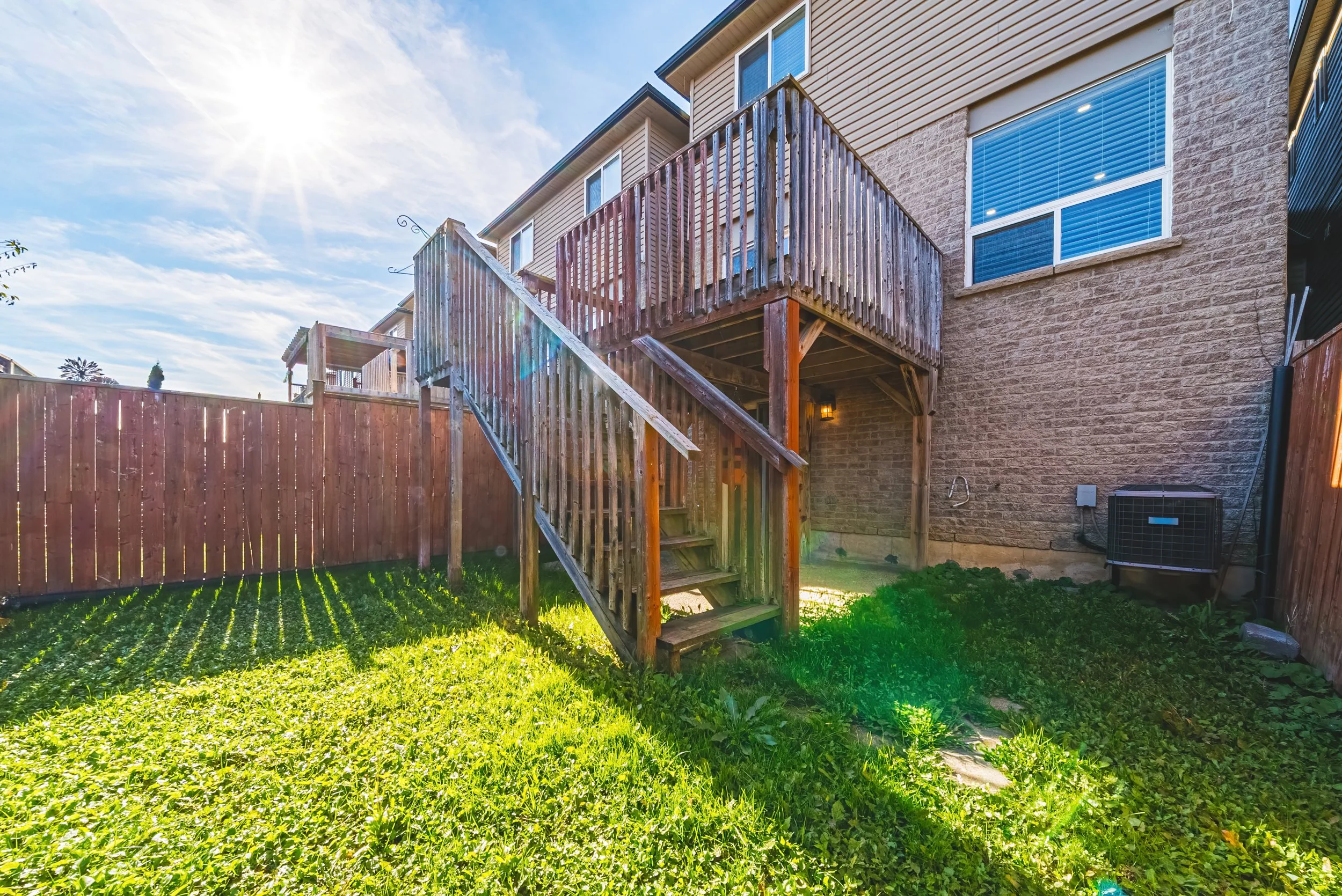 49-35 Thames Wy Hamilton.jpg