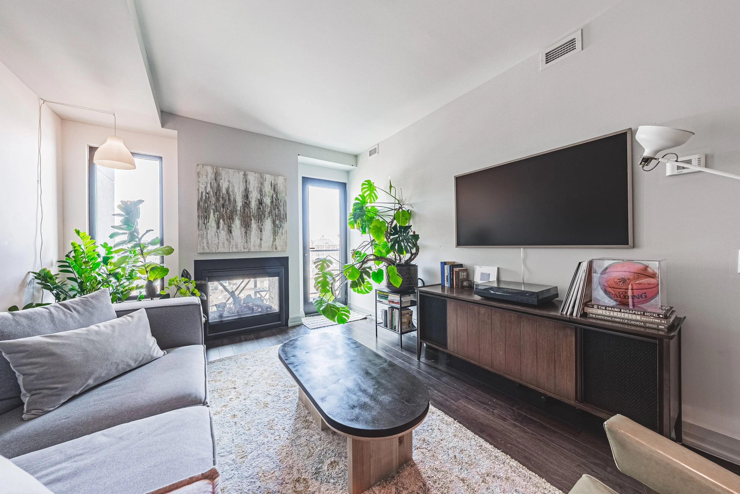 14 - 181 James St N #503, Hamilton.jpg