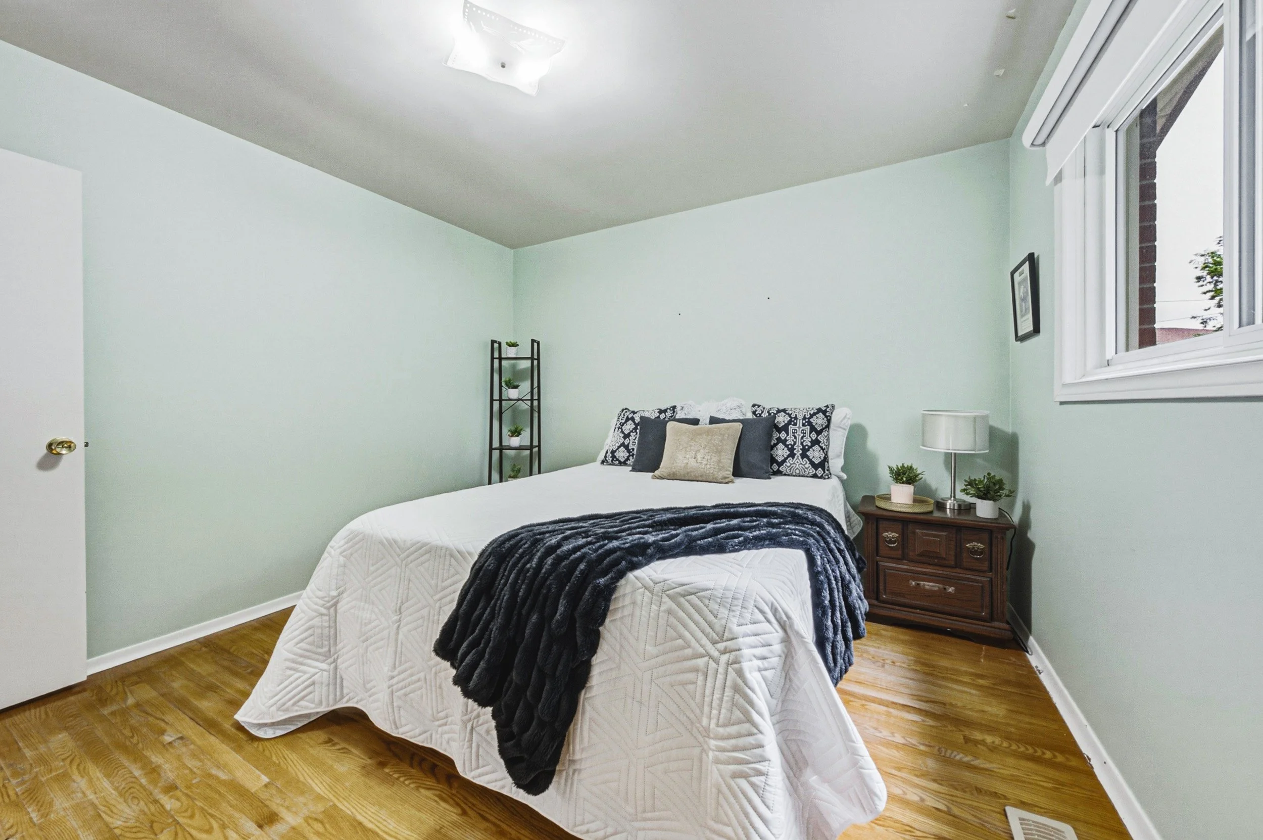 16 - 45 Gail St, Cambridge.jpg