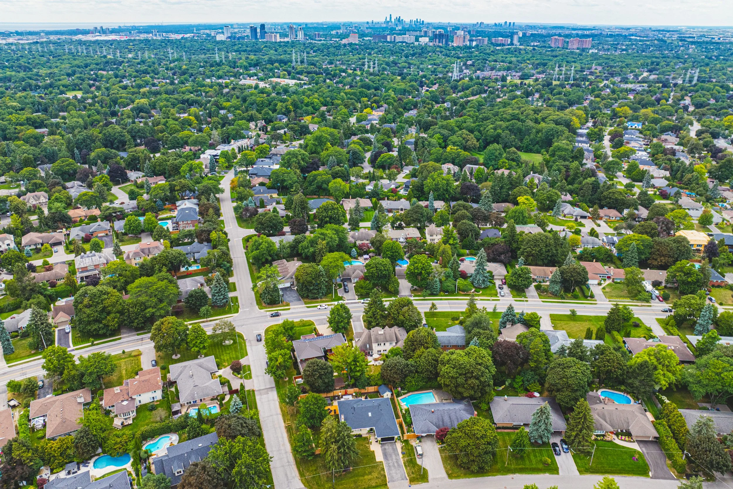55 - 471 The Kingsway, Etobicoke.jpg