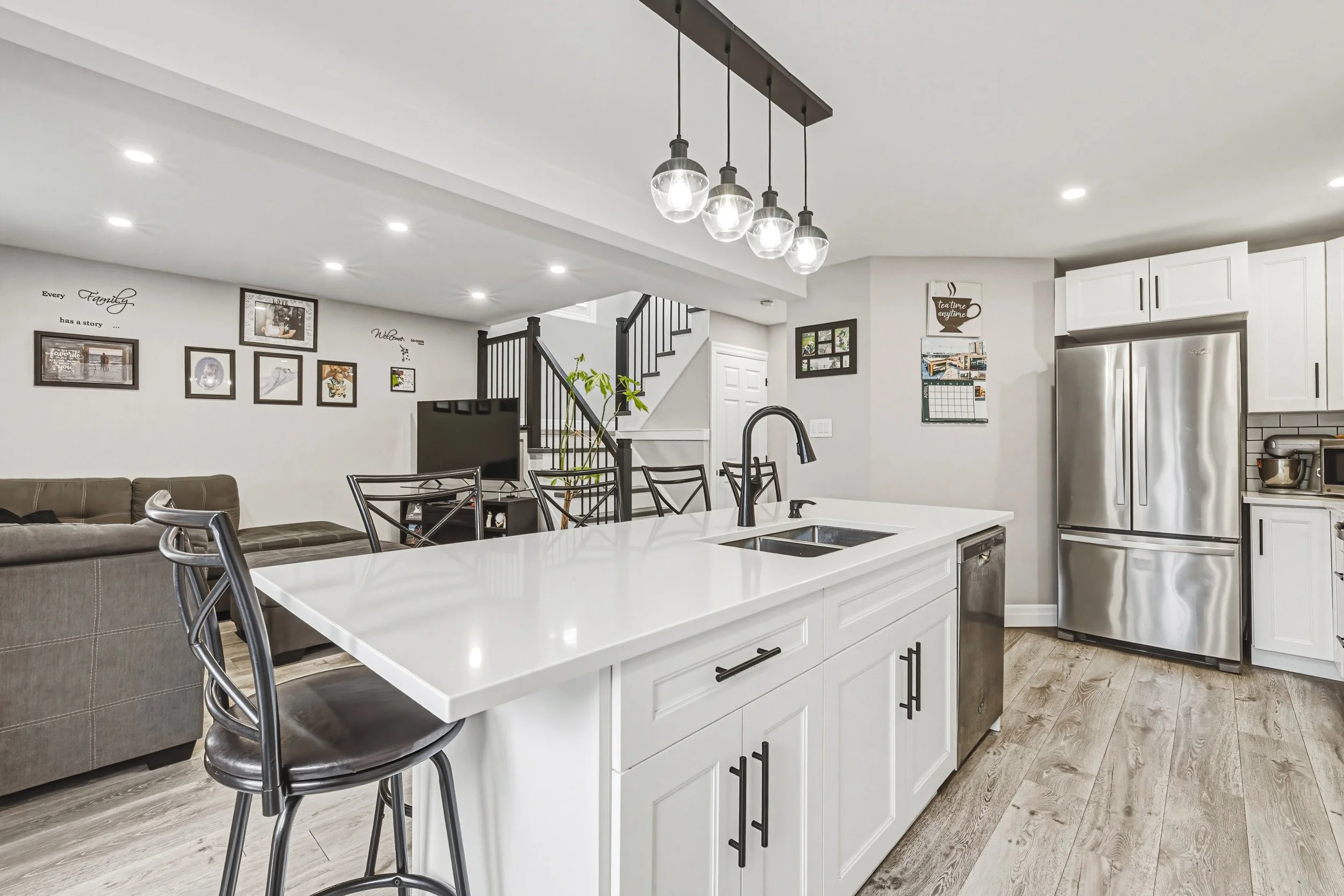 10 - 95 Light Dr, Cambridge.jpg