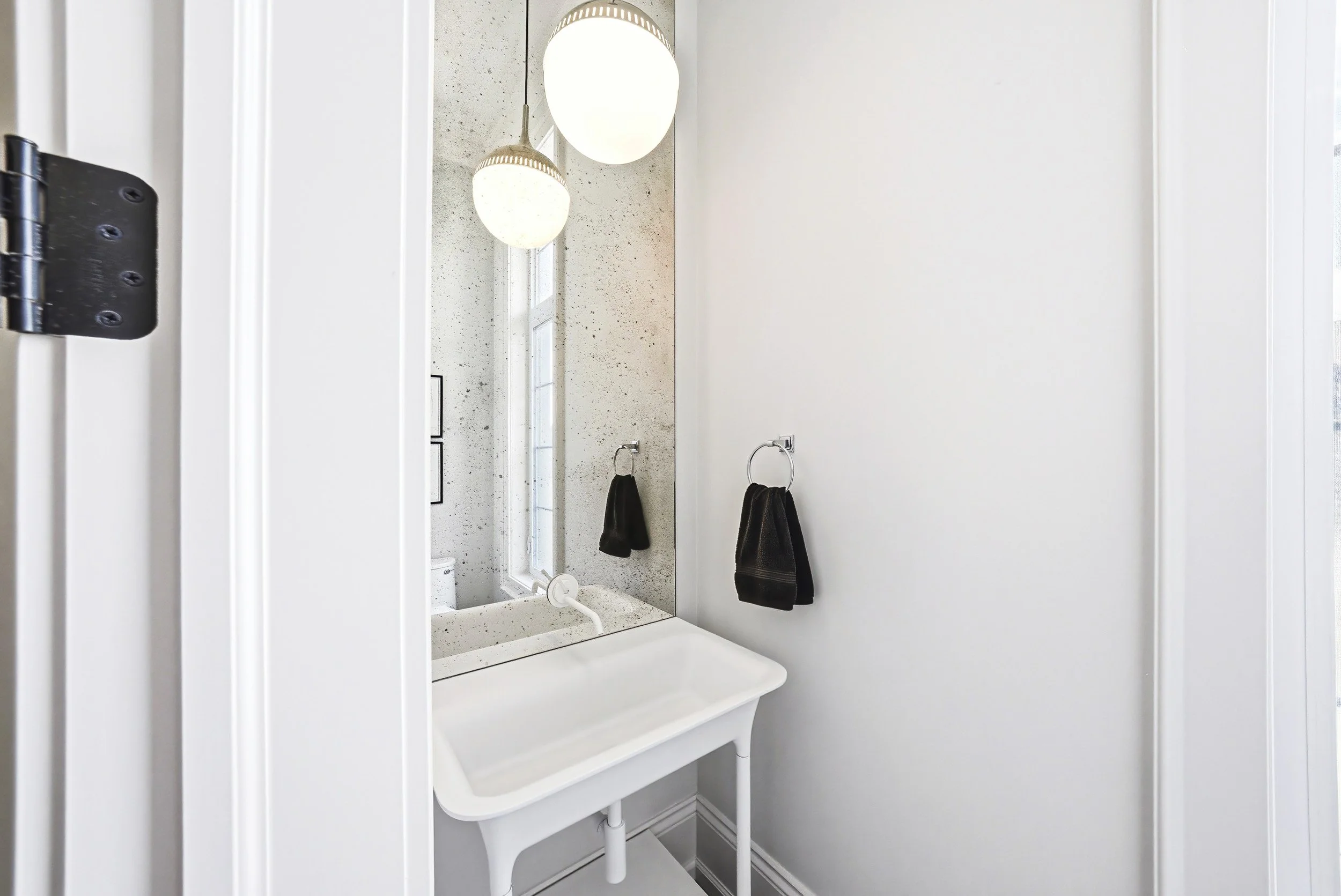 37 - 38 Visser Dr, Puslinch.jpg