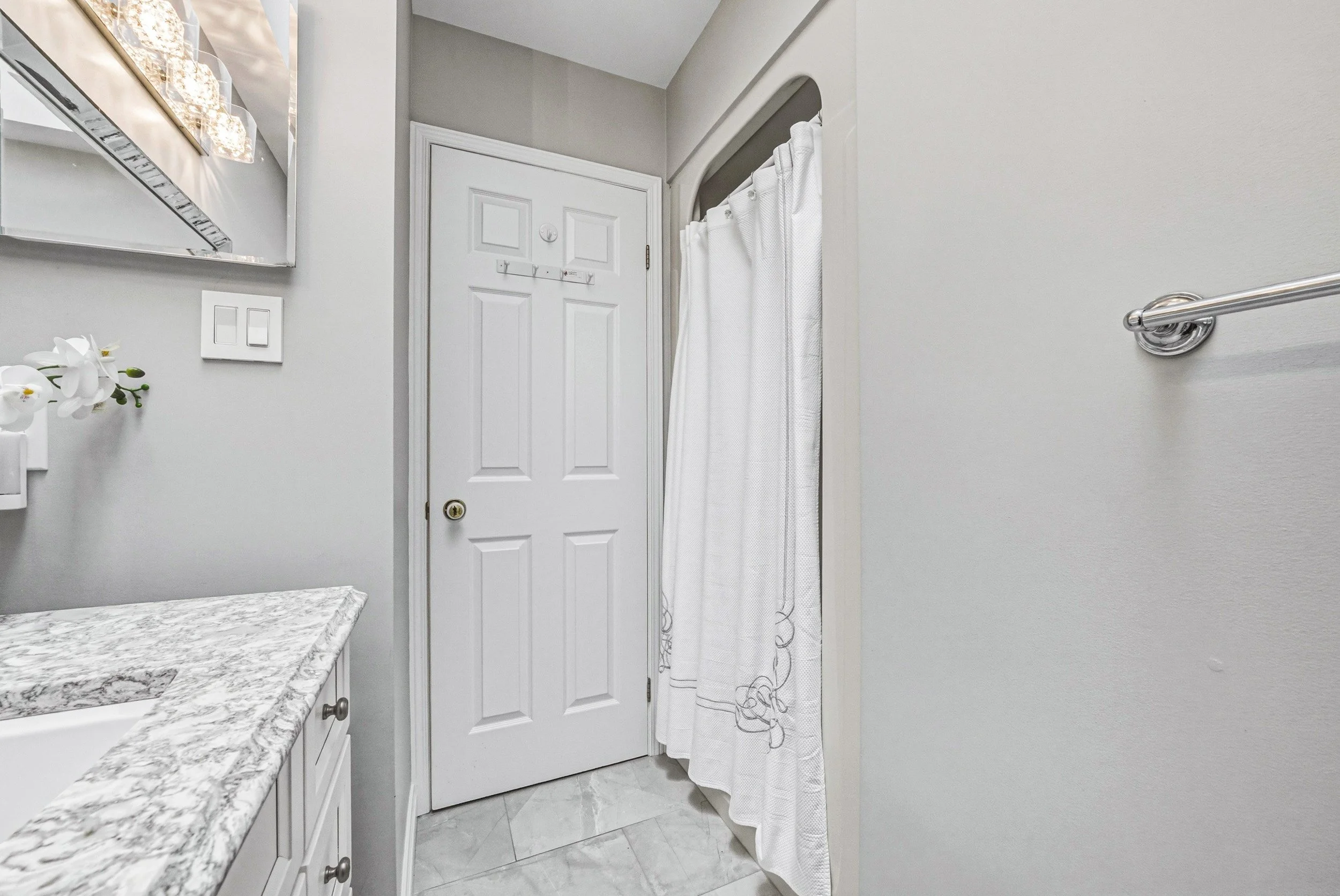 29 - 48 Tanager Dr, Guelph.jpg