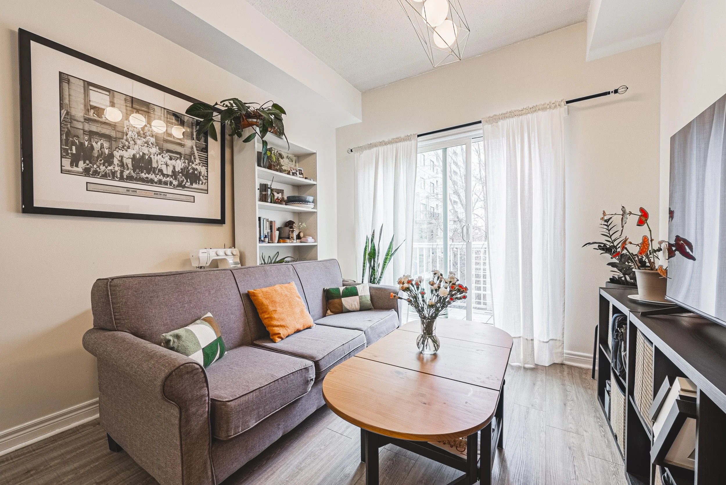 11 - 171 Bleecker St #222, Toronto.jpg