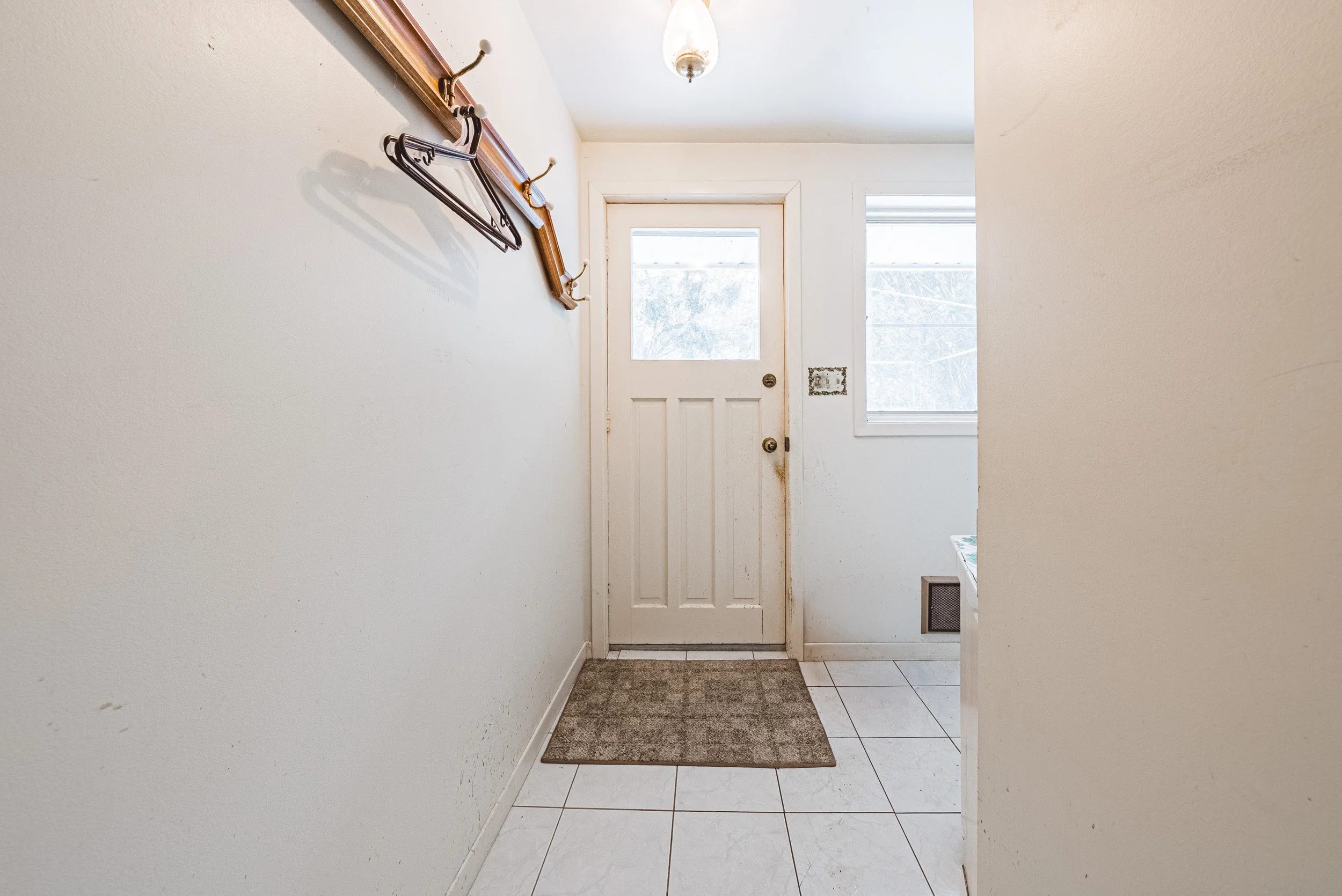 21 - 948 Concession 6 Townsend, Waterford.jpg