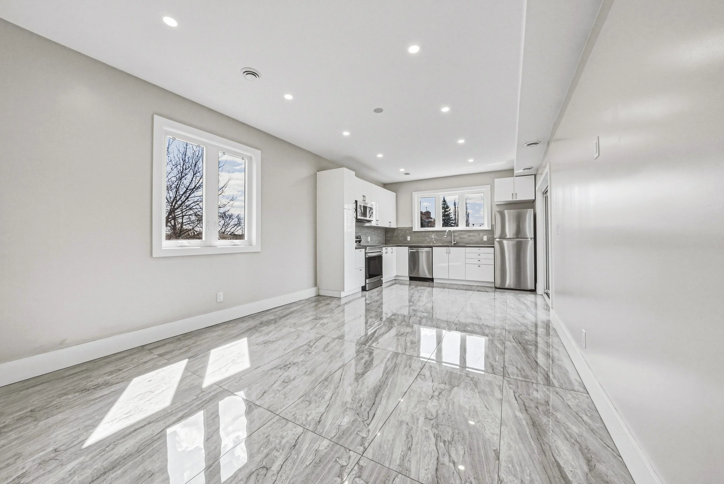 23 - 68 Vansitmart Ave, Hamilton.jpg