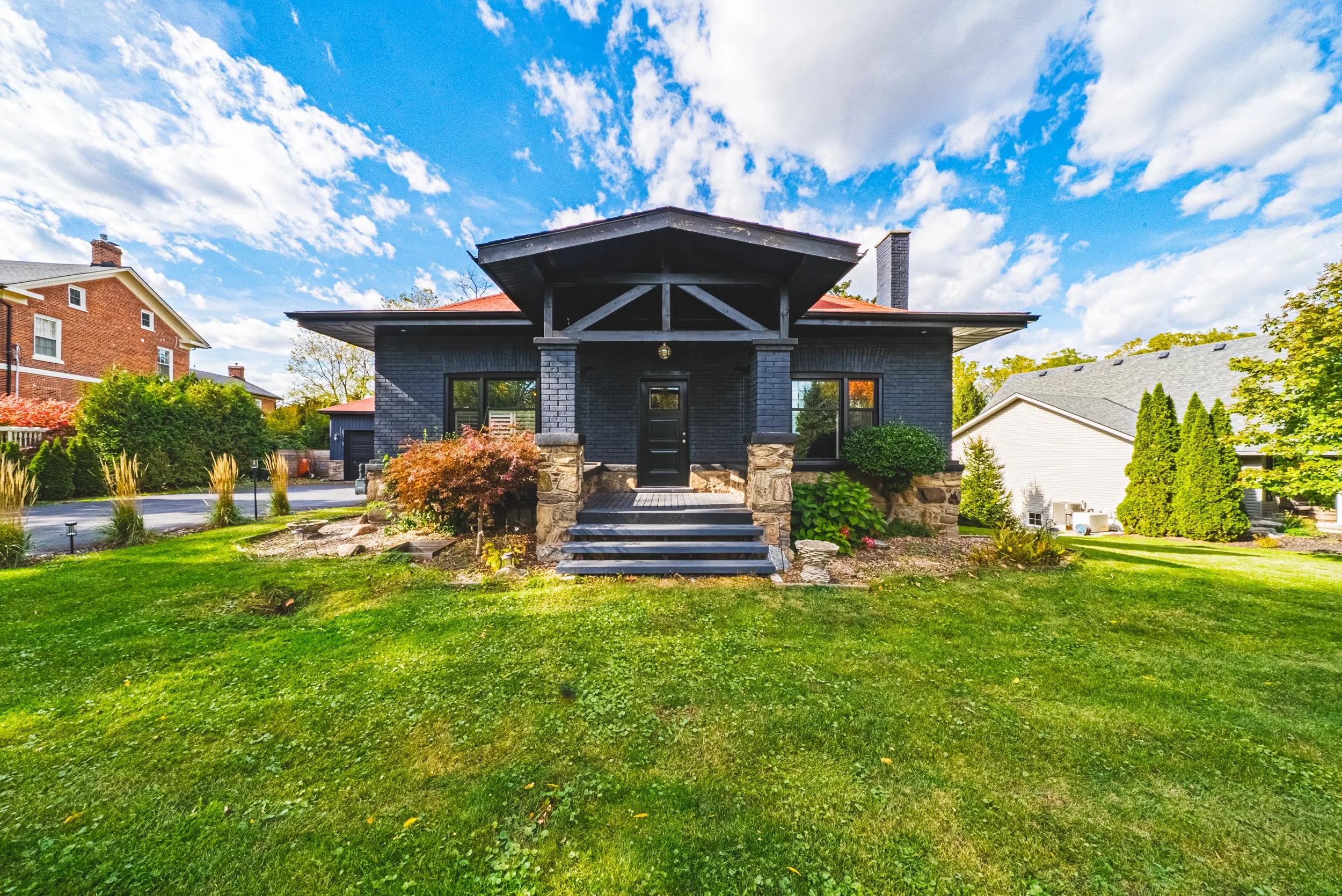 4-595 Mt Pleasant Rd Brantford.jpg