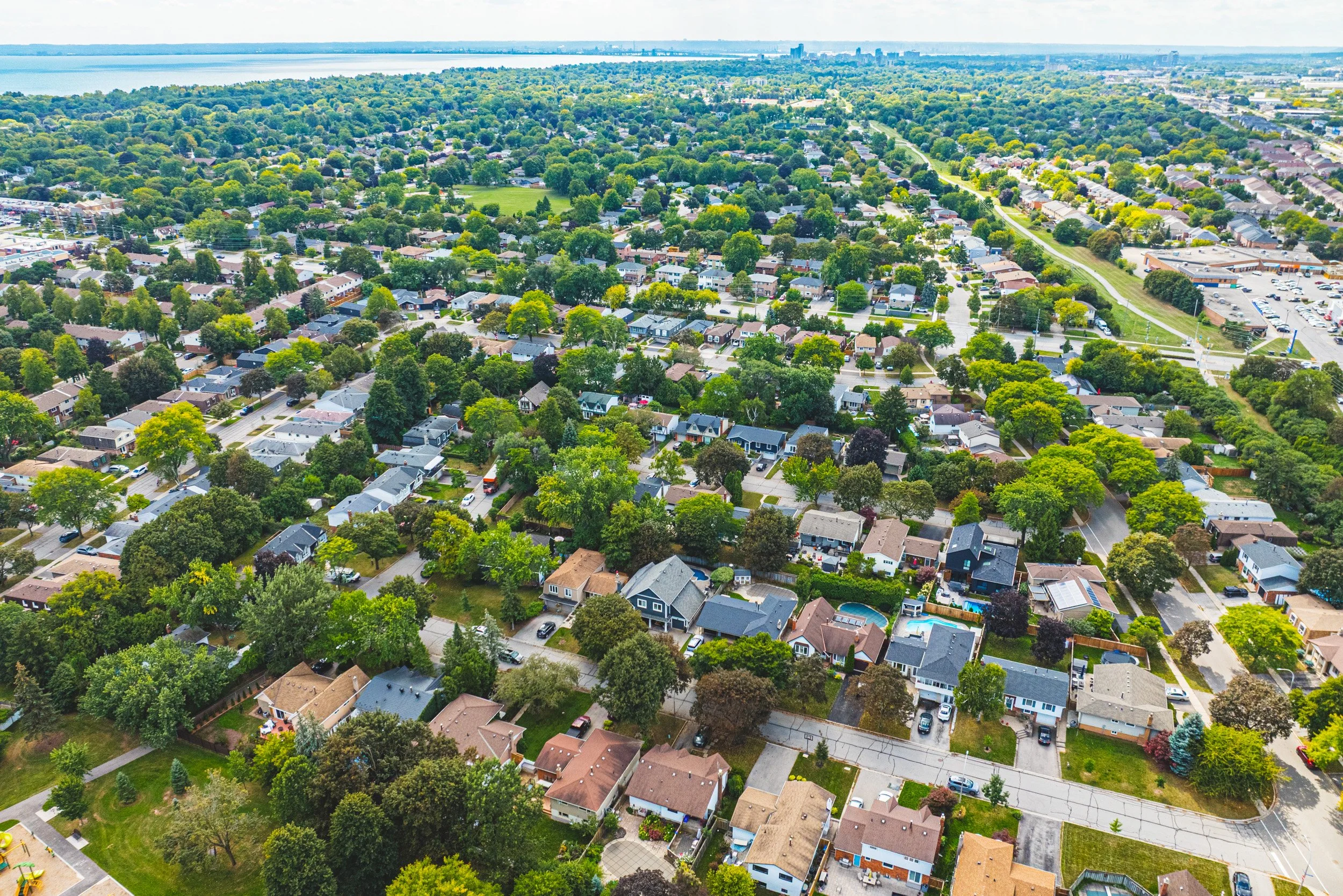 53 - 581 Holly Hill Cres, Burlington.jpg