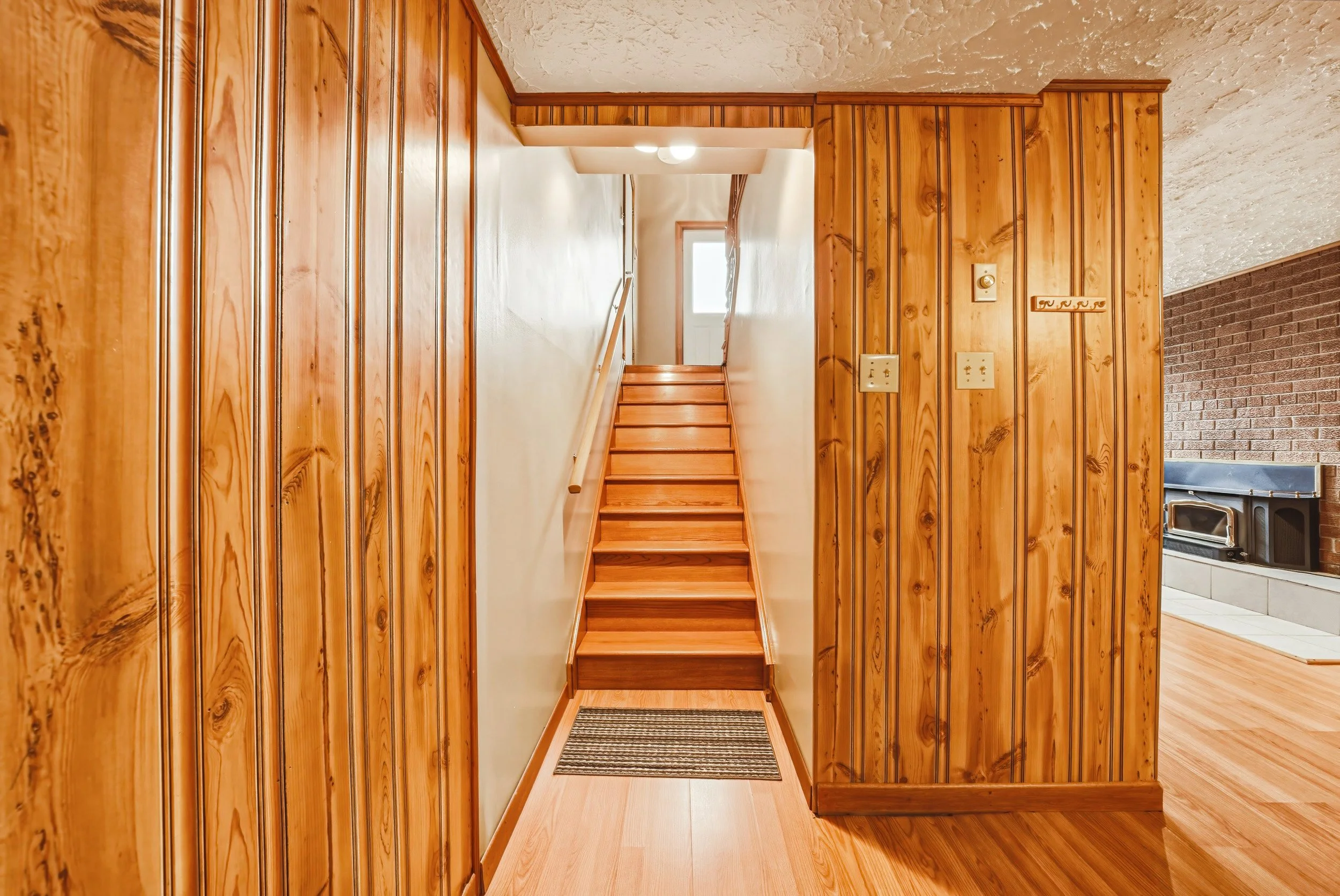 23 - 117 Stonyburn Cres, Cambridge.jpg