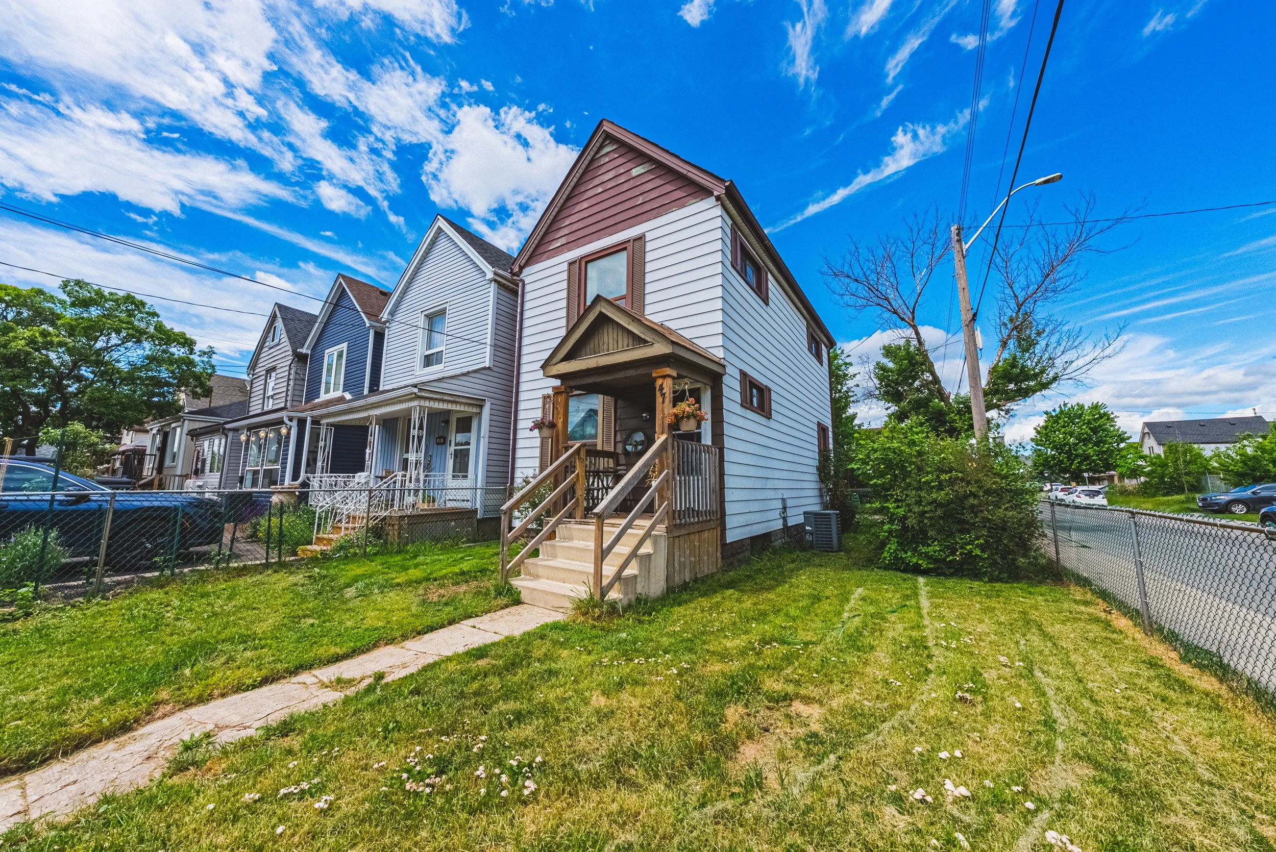 2 - 47 Fraser Ave, Hamilton.jpg