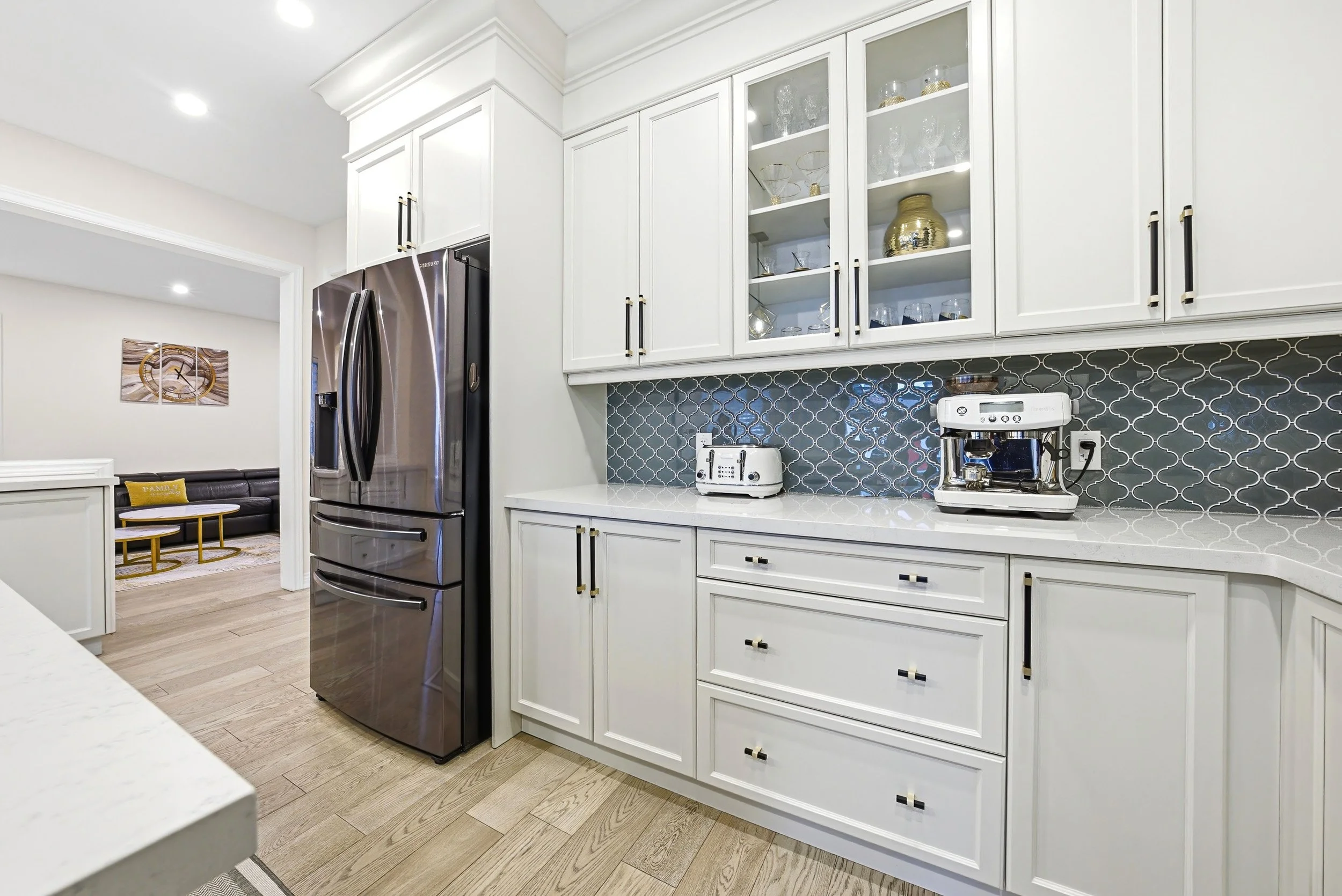 15 - 90 Robertson Rd, Ancaster.jpg