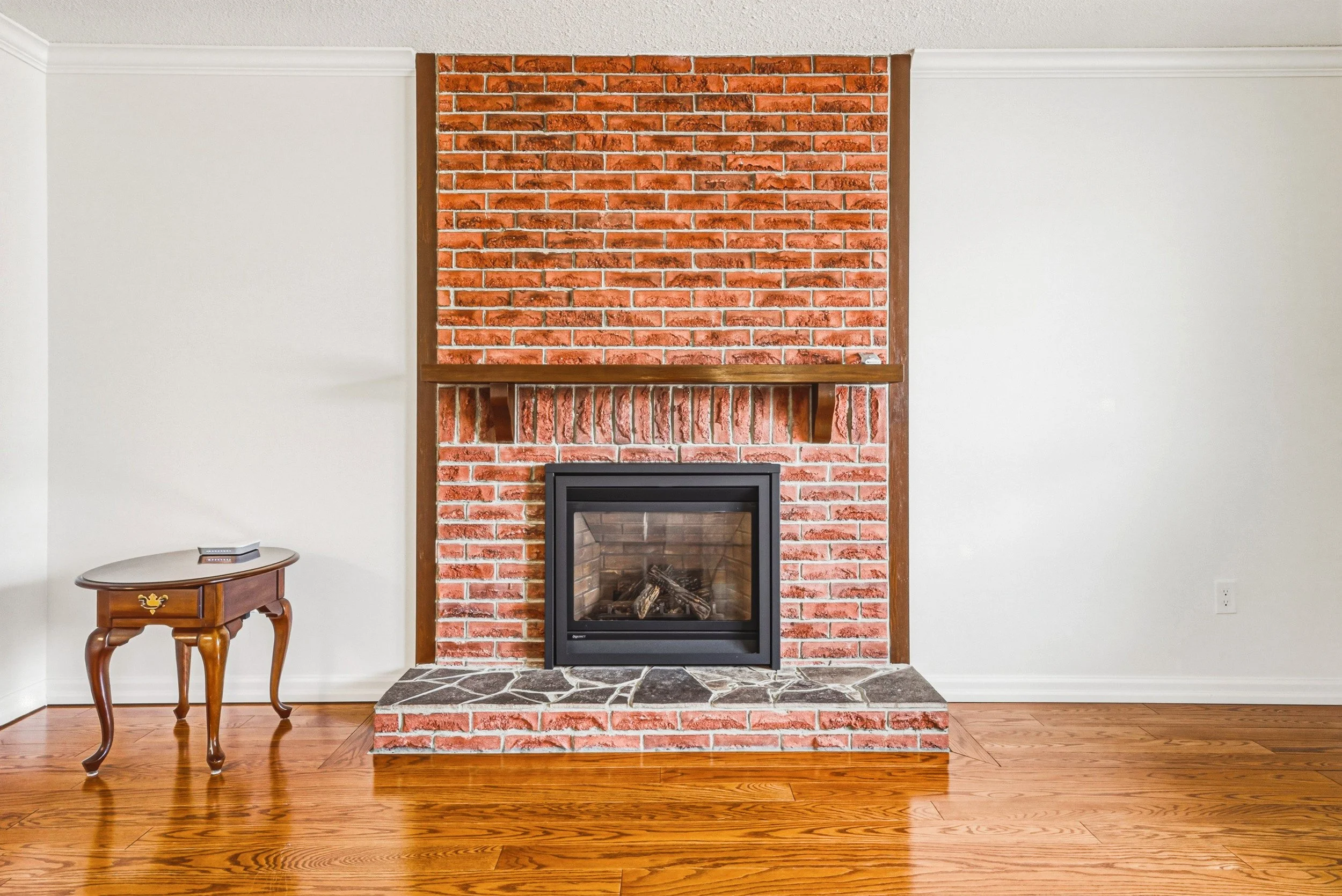 10 - 4 Mount Forest Dr, Brampton.jpg