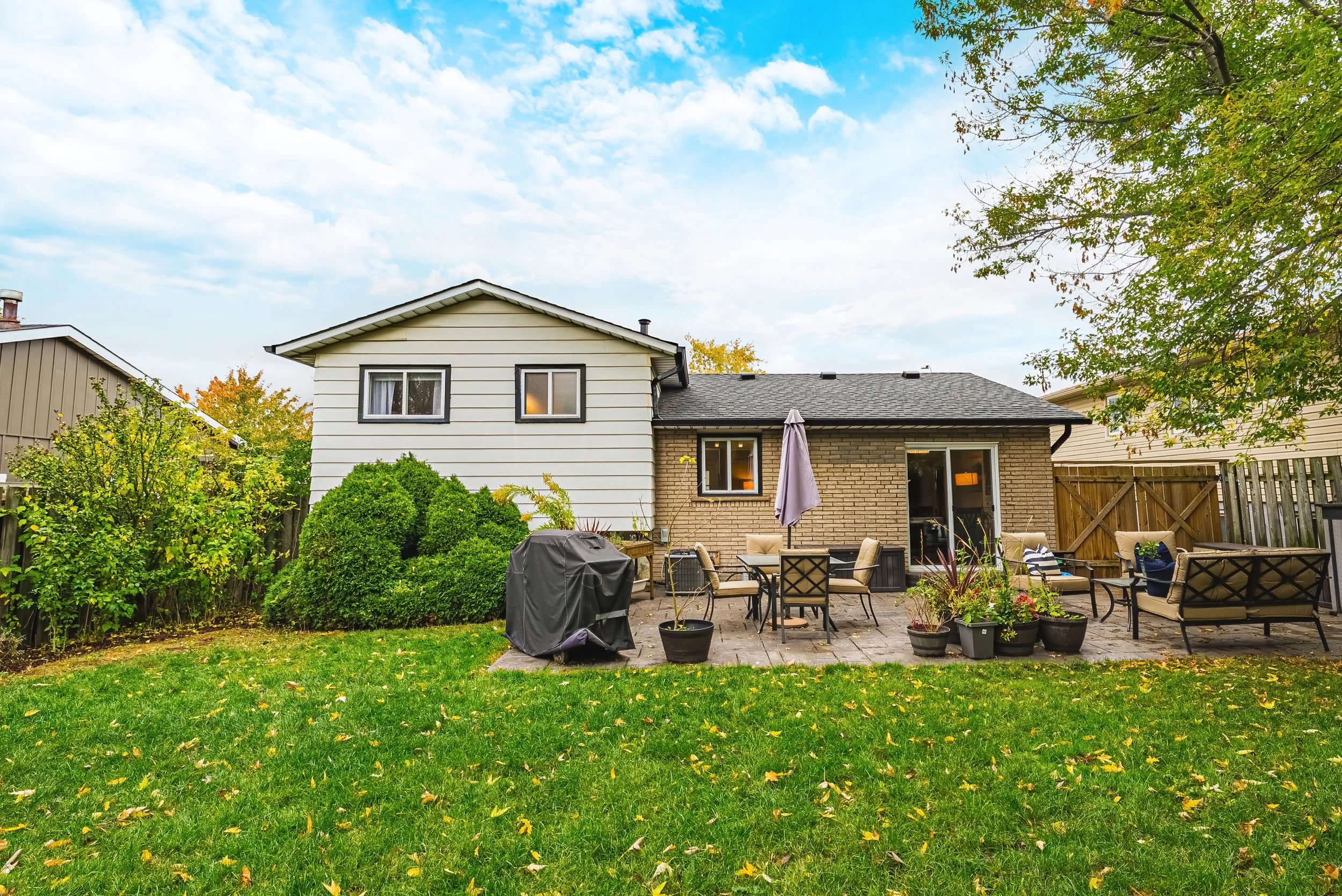 31 - 429 Limeridge Rd W, Hamilton.jpg