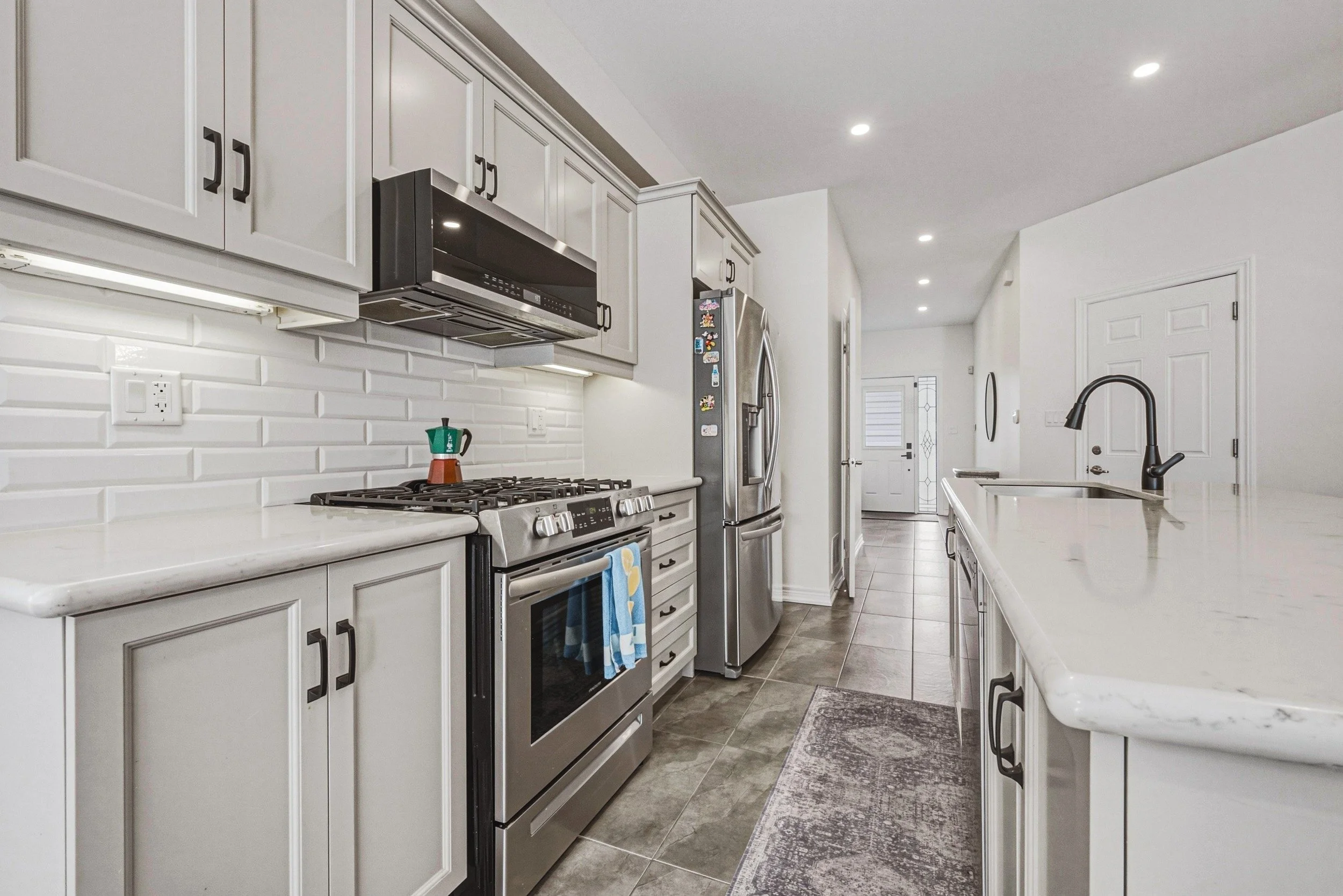 13 - 15 Kopperfield Ln, Hamilton.jpg