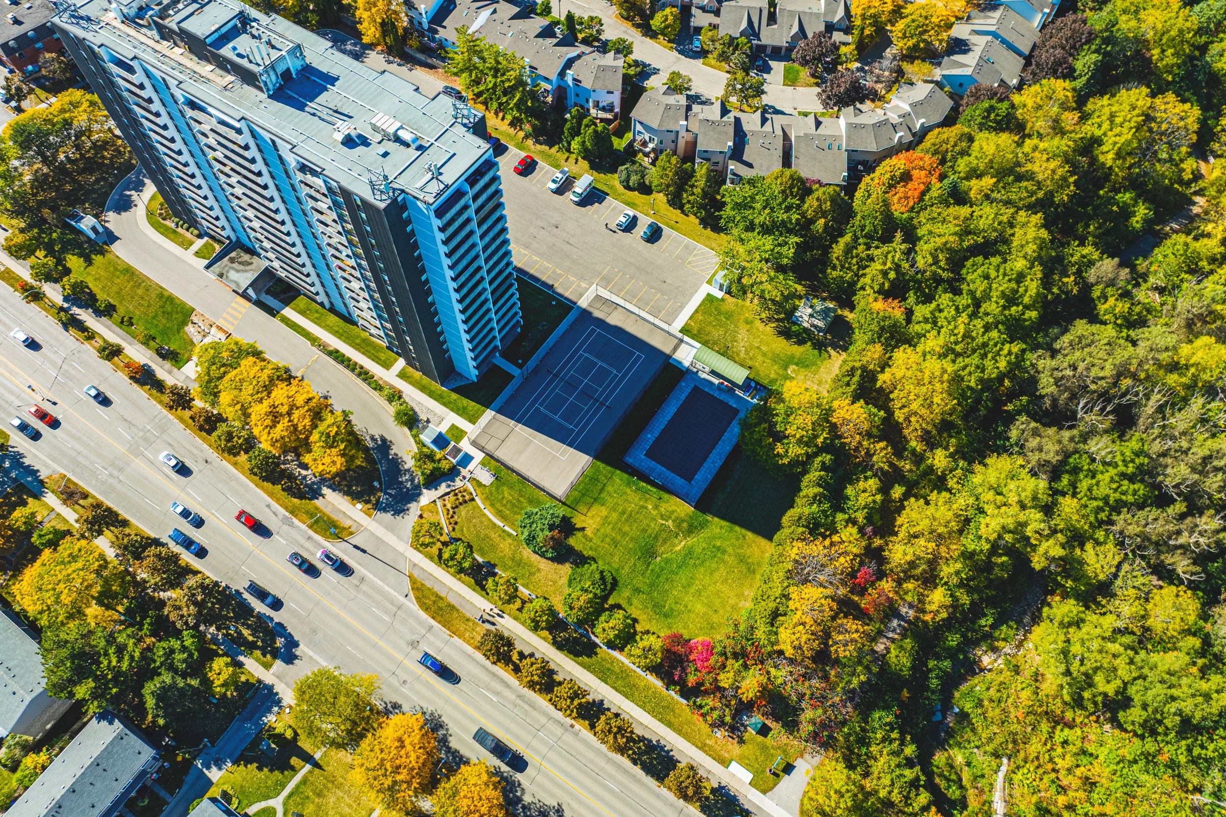 34 - 2055 Upper Middle Rd #1105, Burlington.jpg