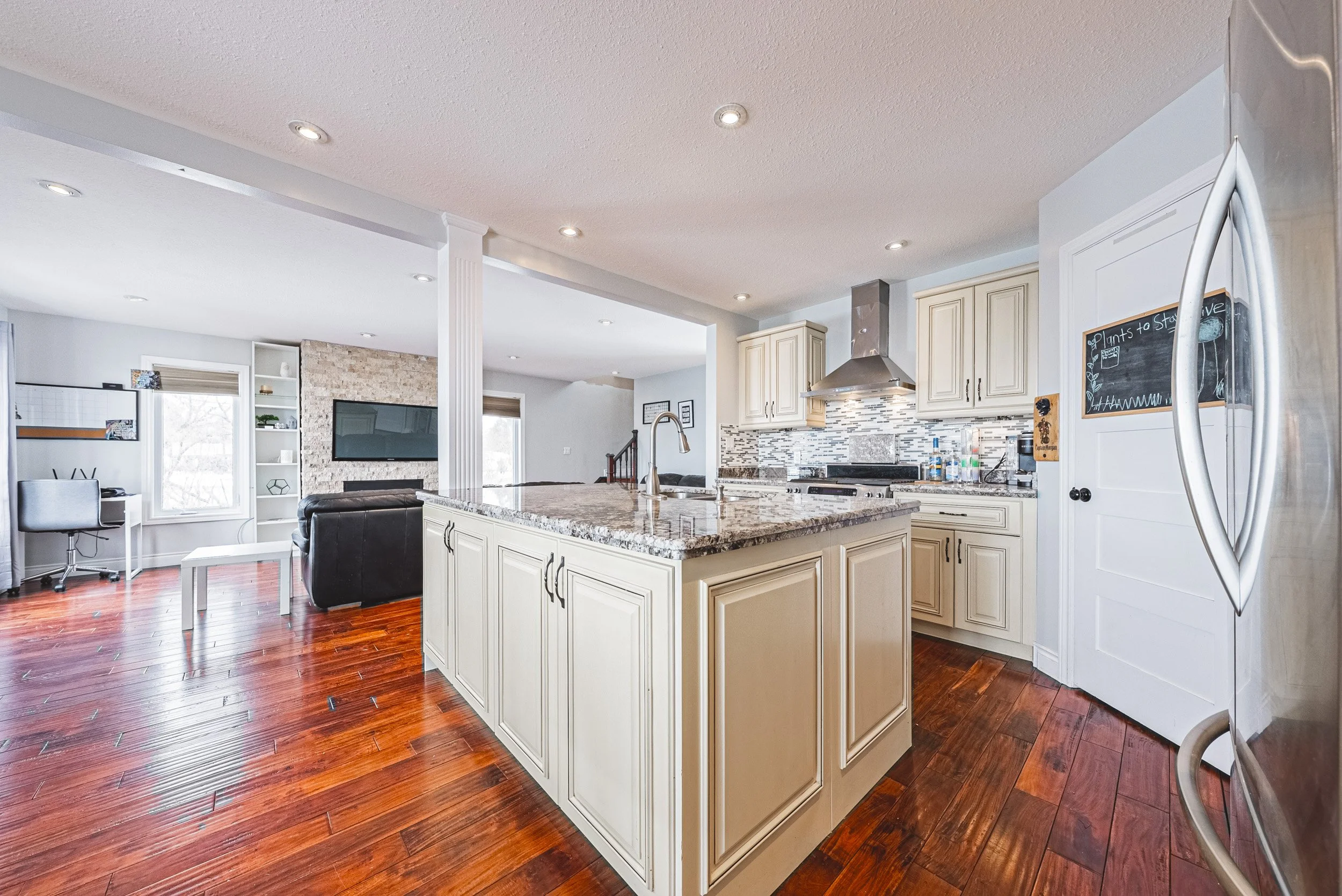 9 - 2801 North Shore, Wainfleet.jpg