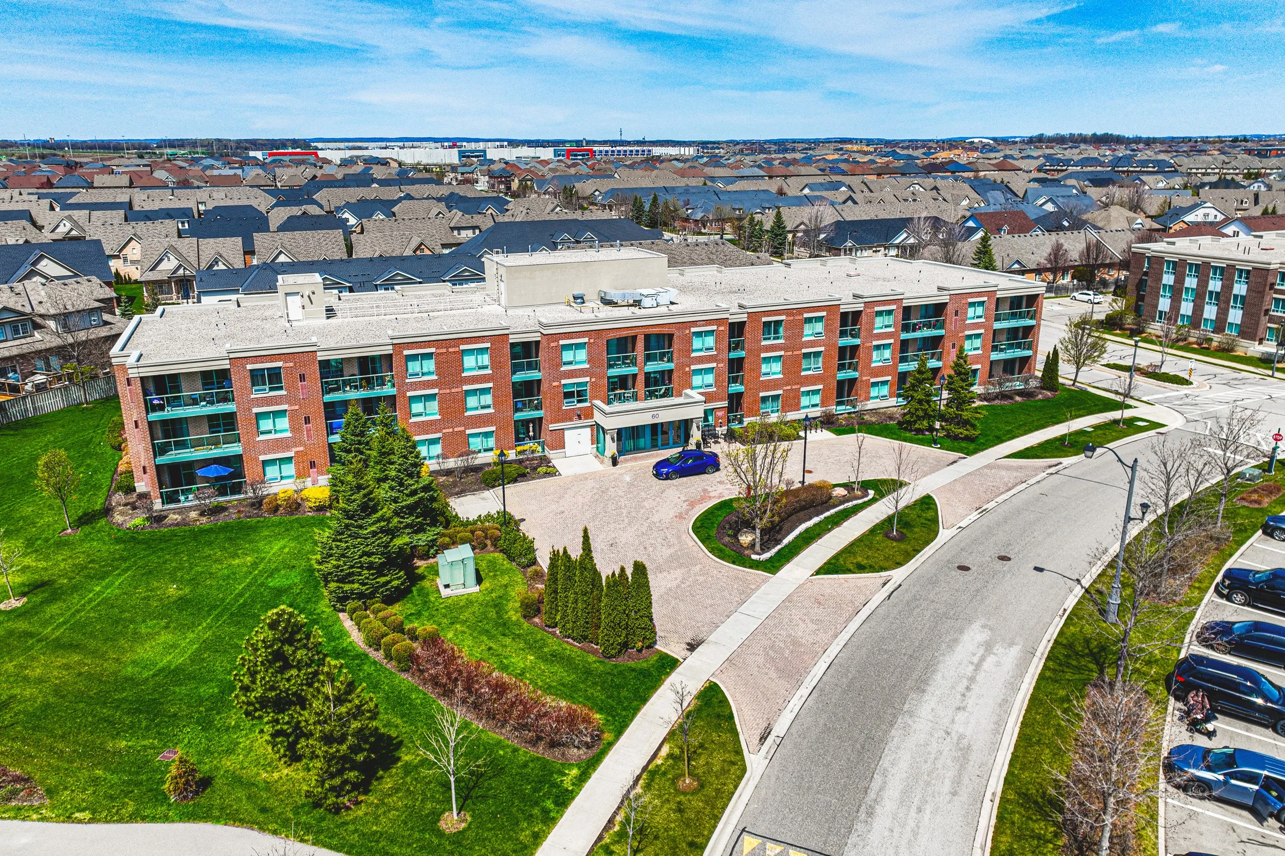 2 - 60 Via Rosedale #316, Brampton.jpg