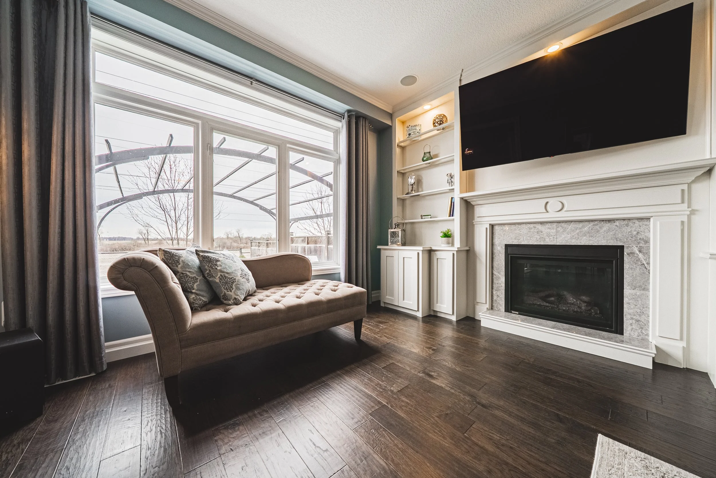 12-154 Keystone Cres, Hamilton.jpg