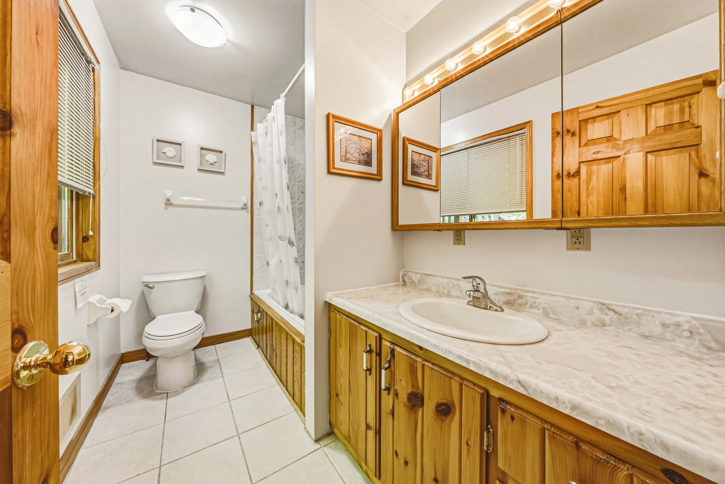 7 - 1046 Whiskey Jack Ln, Algonquin Highlands.jpg
